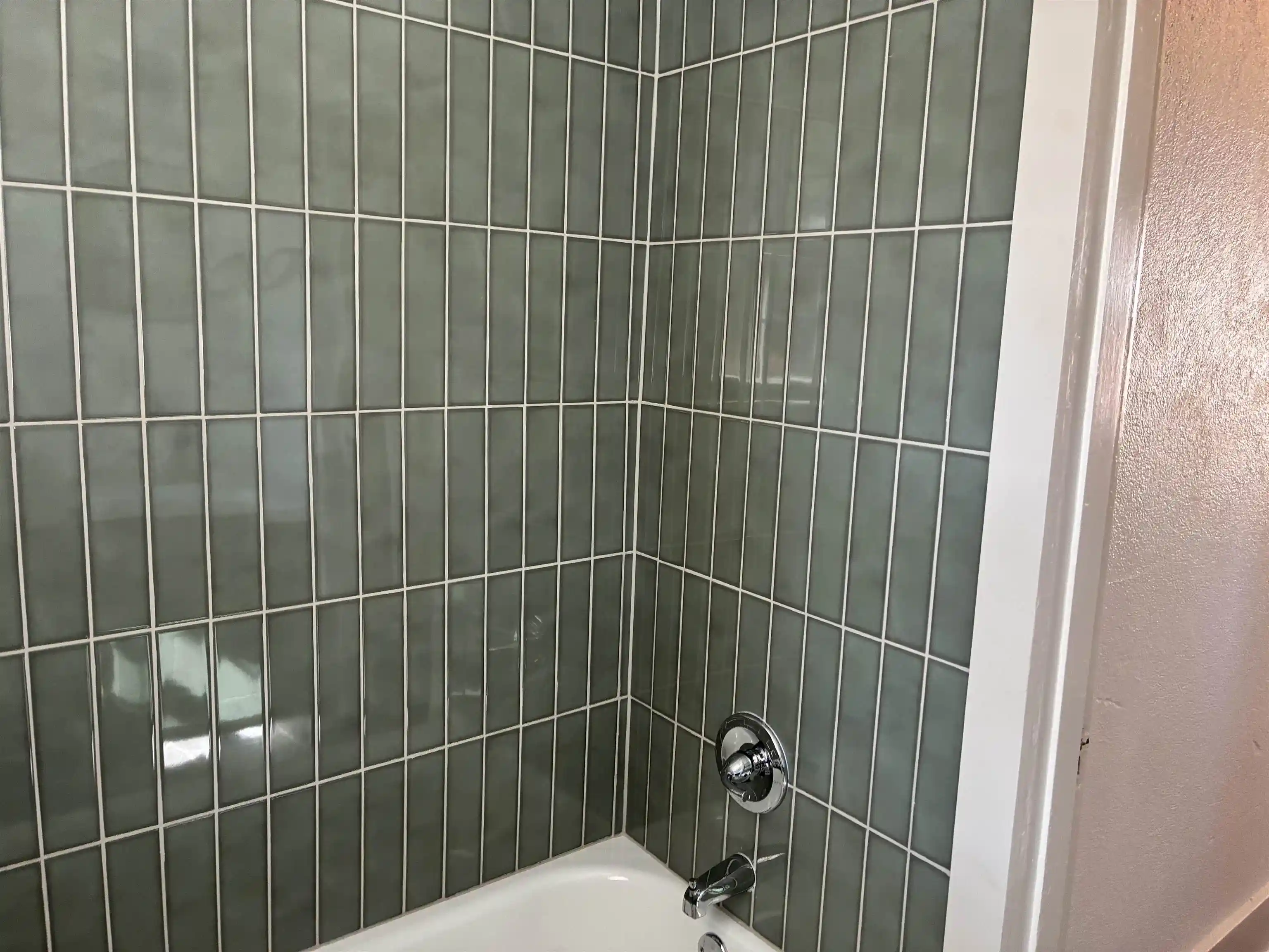 Photo 3 of Single family home for sale at 3524 Autumn Ave, Memphis, TN 38122 | MLS# 10229439 | Listing updated on 2026-08-31