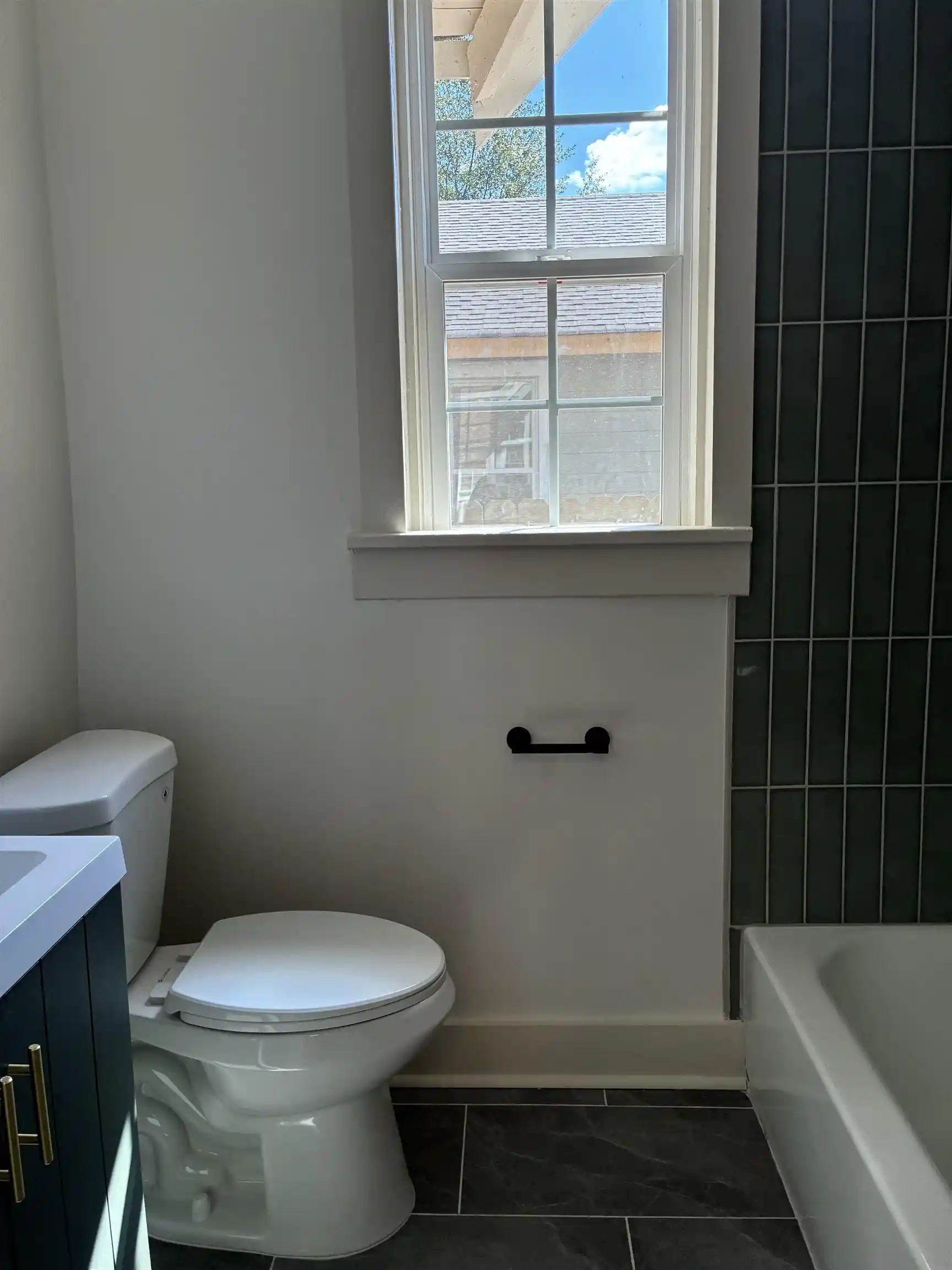 Photo 4 of Single family home for sale at 3524 Autumn Ave, Memphis, TN 38122 | MLS# 10229439 | Listing updated on 2026-08-31