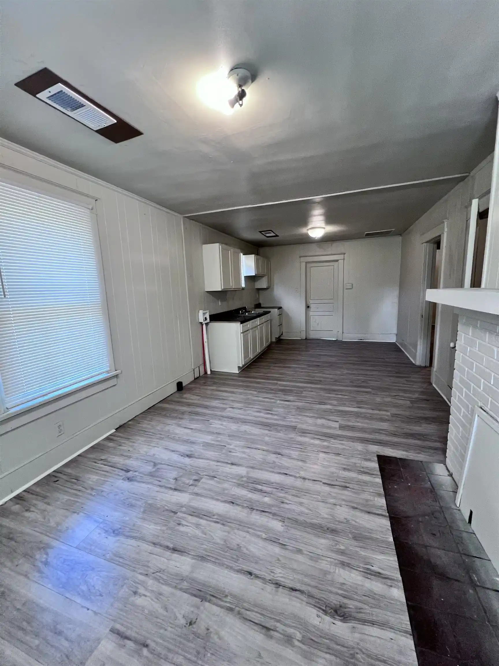 Photo 2 of Single family home for sale at 318 Cambridge Ave, Memphis, TN 38106 | MLS# 10229442 | Listing updated on 2026-08-31