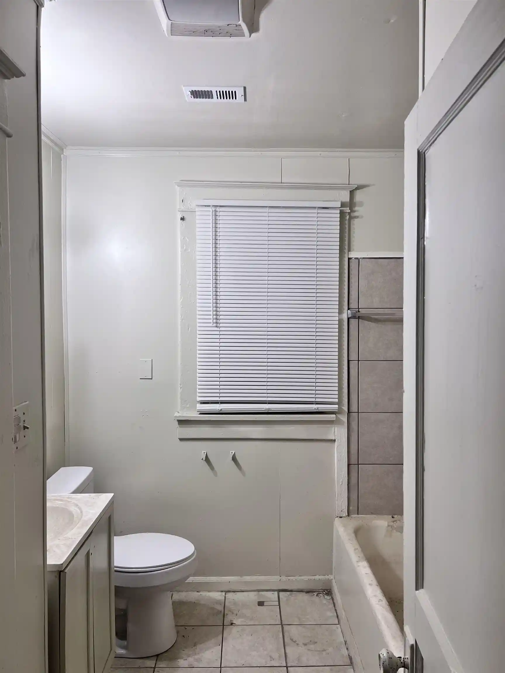 Photo 4 of Single family home for sale at 318 Cambridge Ave, Memphis, TN 38106 | MLS# 10229442 | Listing updated on 2026-08-31