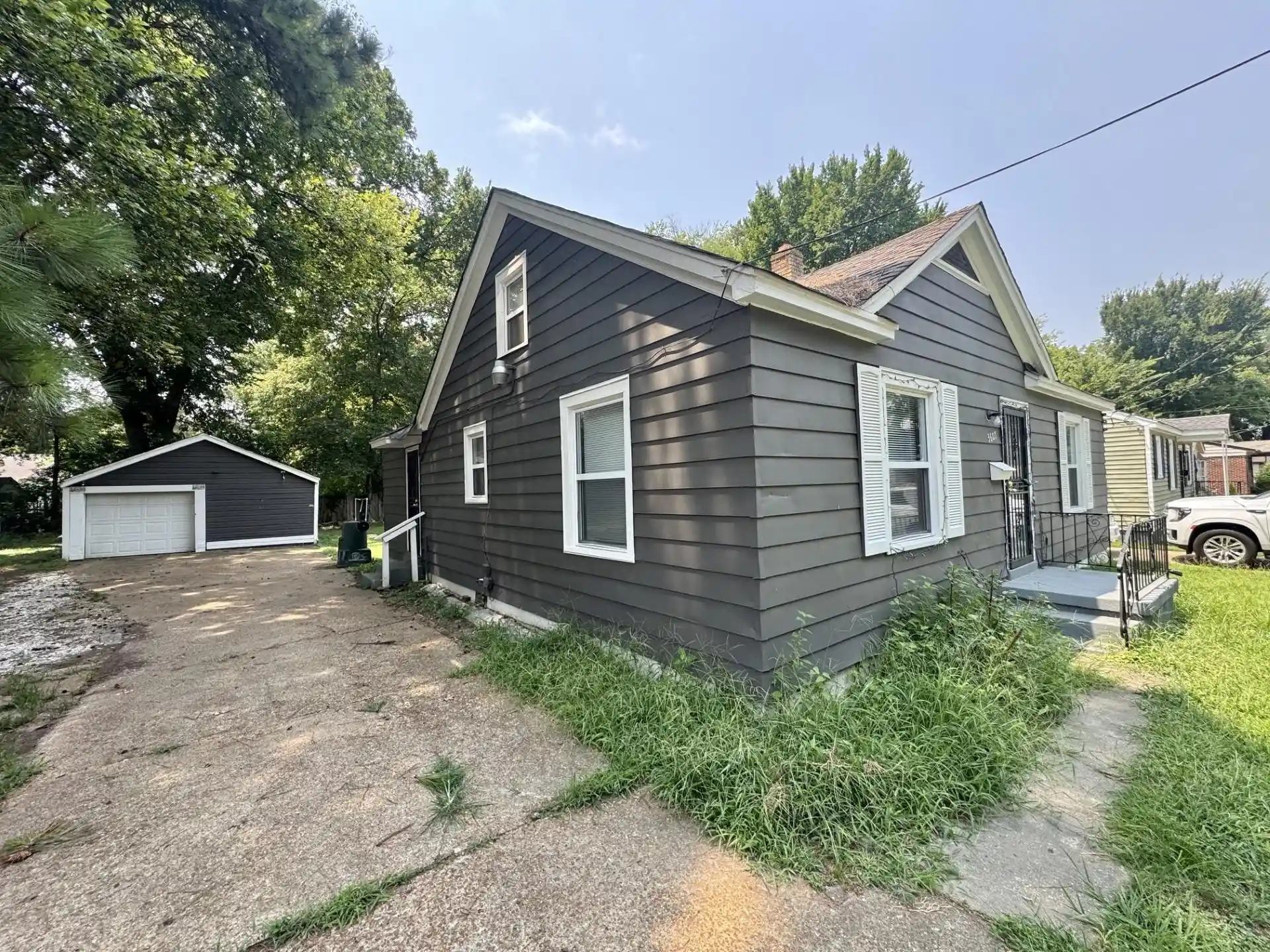 Photo 3 of Single family home for sale at 3607 Bayliss Ave, Memphis, TN 38122 | MLS# 10229443 | Listing updated on 2026-08-31