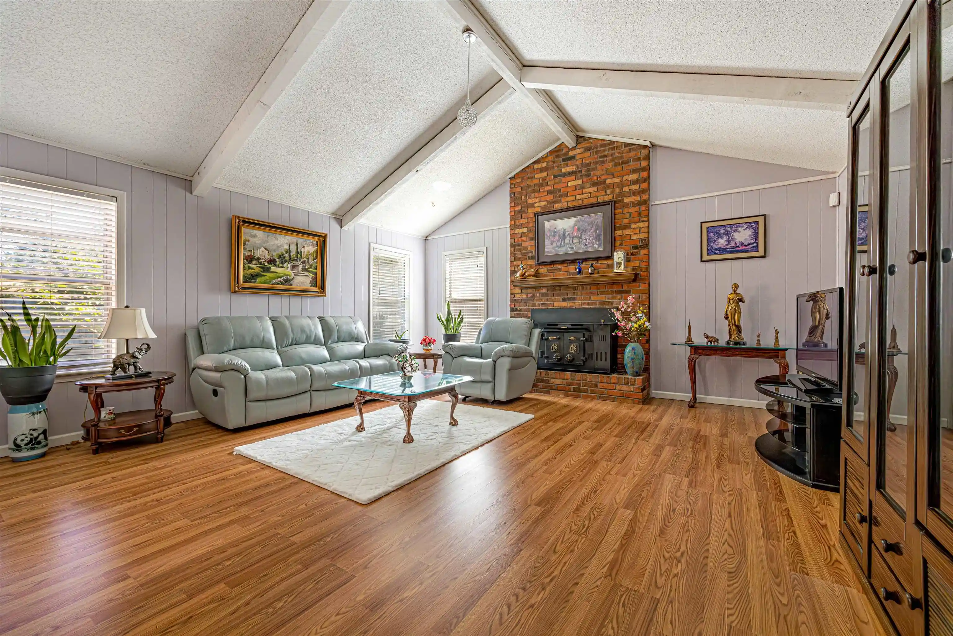 Photo 1 of Townhouse for sale at 3968 Wandering Dr, Memphis, TN 38115 | MLS# 10229452 | Listing updated on 2026-08-31