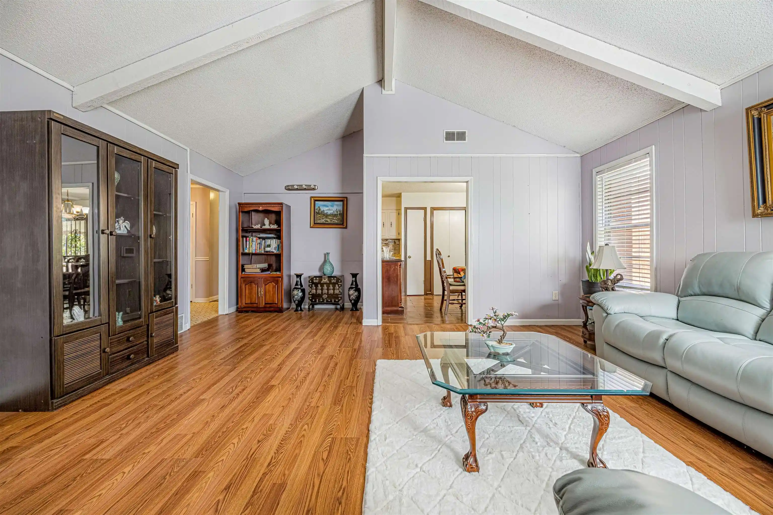 Photo 3 of Townhouse for sale at 3968 Wandering Dr, Memphis, TN 38115 | MLS# 10229452 | Listing updated on 2026-08-31