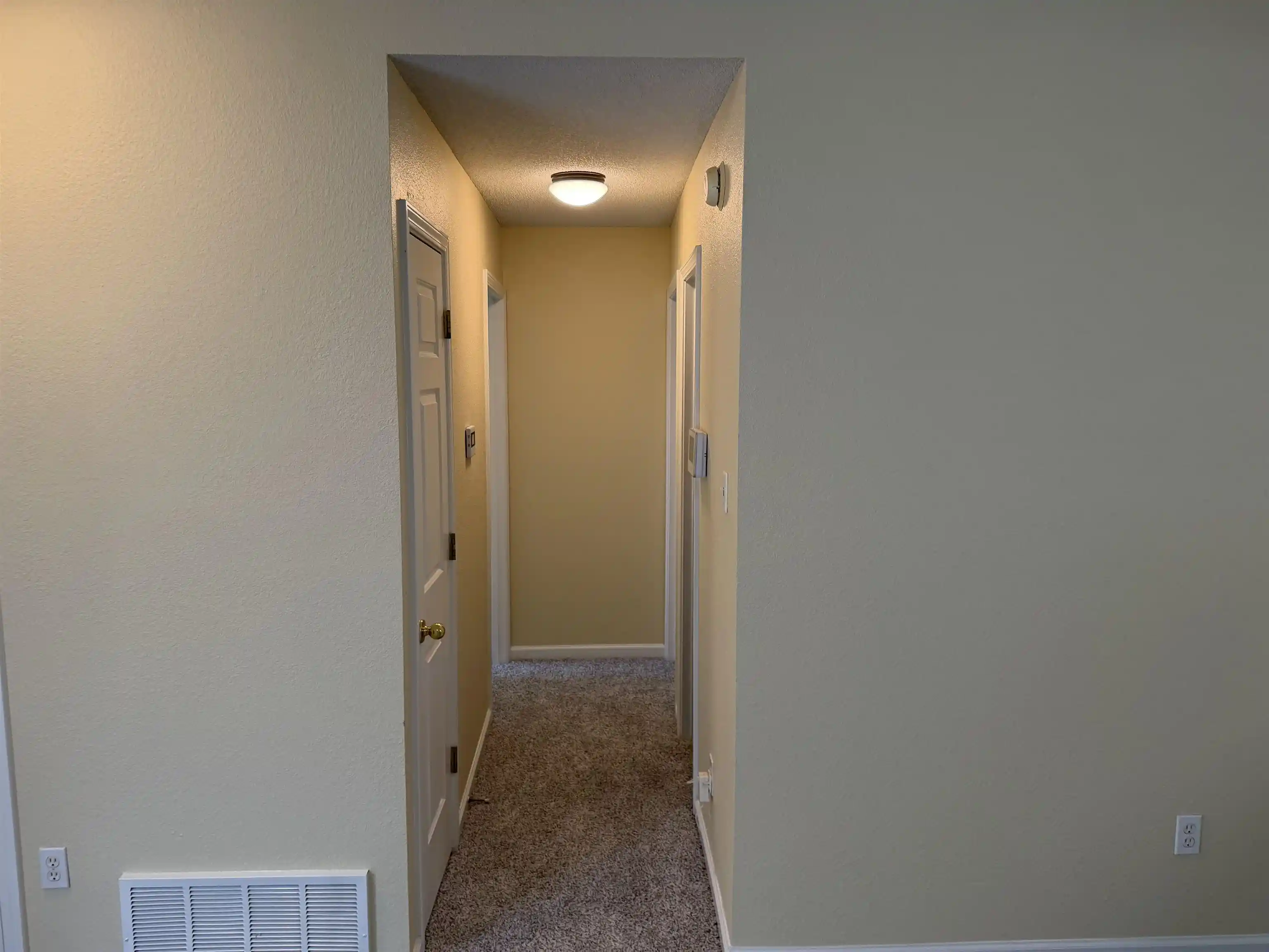 Photo 2 of Single family home for sale at 4921 Top Notch Loop, Memphis, TN 38125 | MLS# 10229465 | Listing updated on 2026-08-31