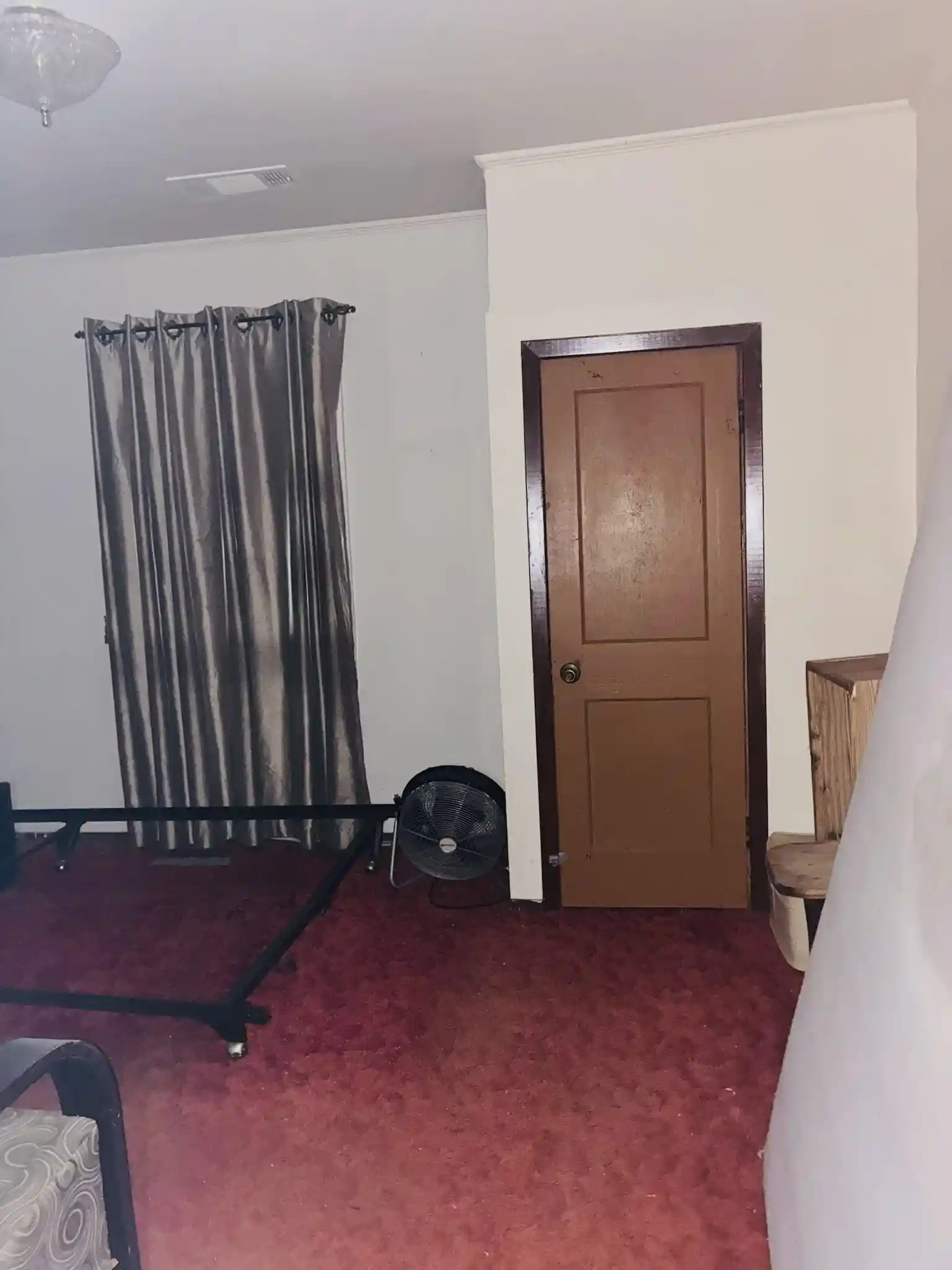 Photo 2 of Townhouse for sale at 1385 Eloise Rd, Memphis, TN 38106 | MLS# 10229466 | Listing updated on 2026-08-31