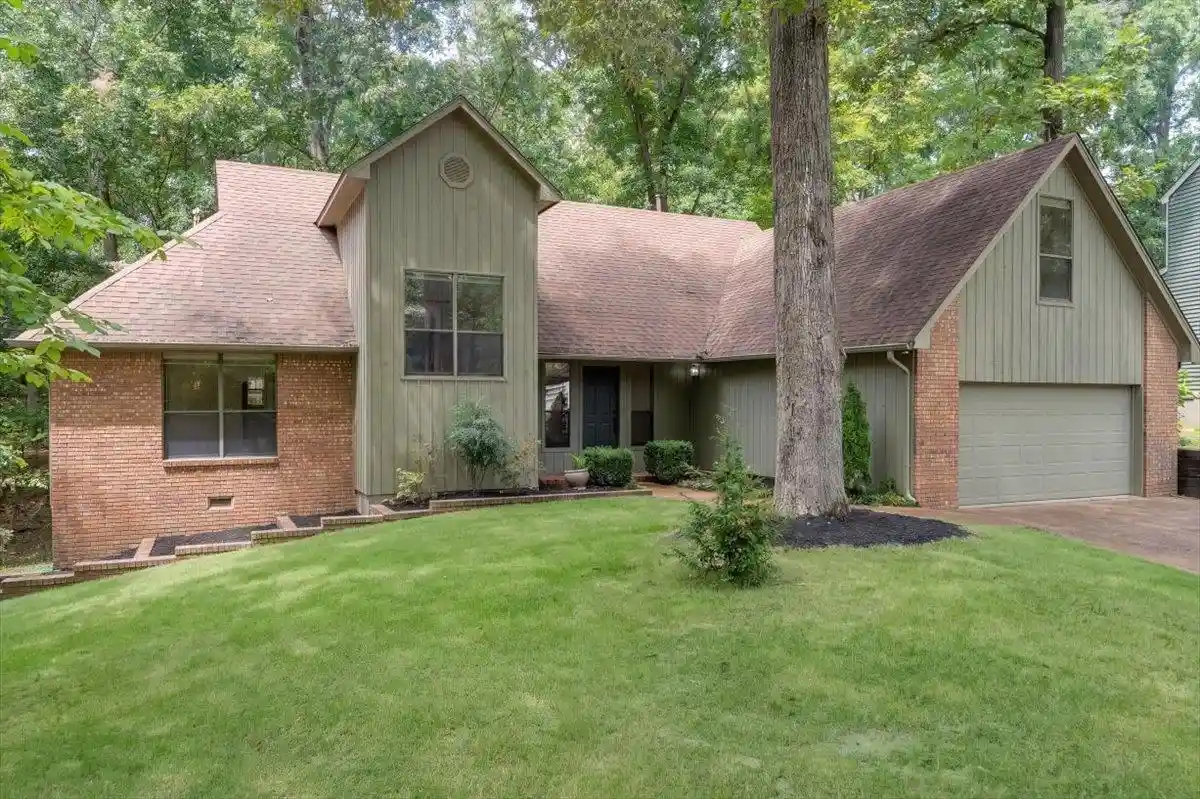 Photo 1 of Sale Pending at 375 Sherburne Cv, Cordova, TN 38018 | MLS# 10229472 | Listing updated on 2026-09-24