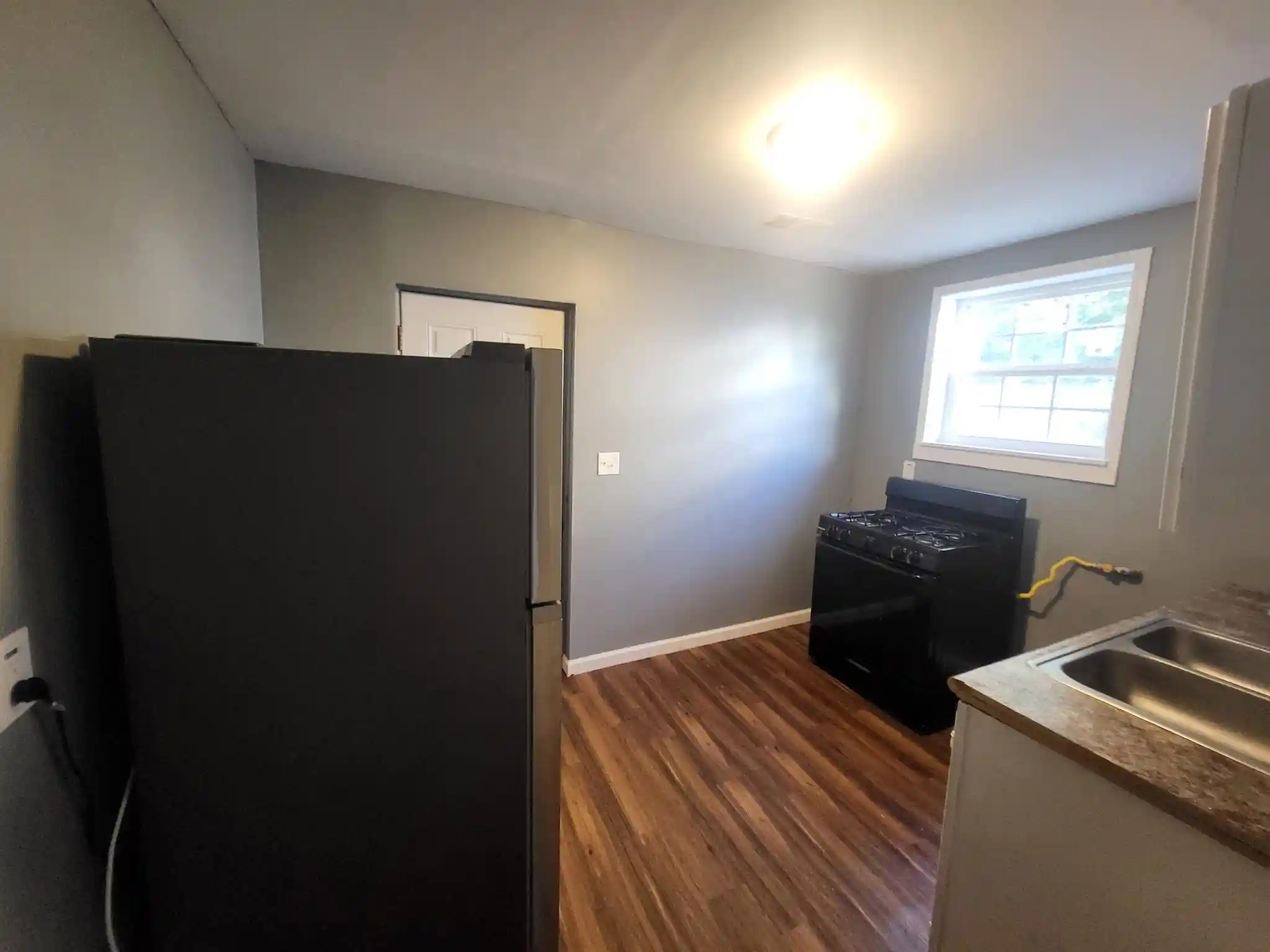 Photo 2 of Single family home for sale at 1984 N Dianne Cir, Memphis, TN 38114 | MLS# 10229480 | Listing updated on 2026-09-01