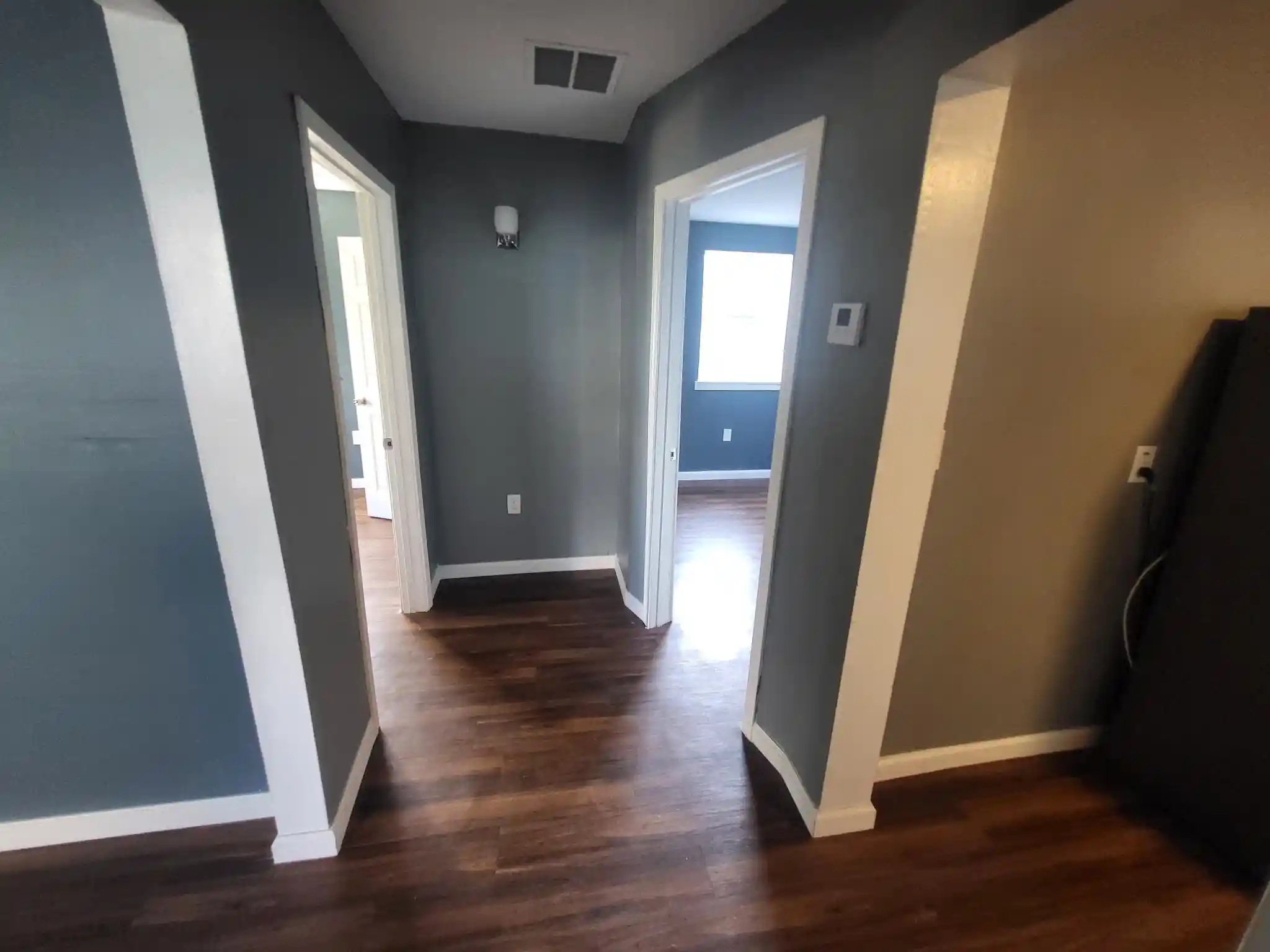 Photo 3 of Single family home for sale at 1984 N Dianne Cir, Memphis, TN 38114 | MLS# 10229480 | Listing updated on 2026-09-01
