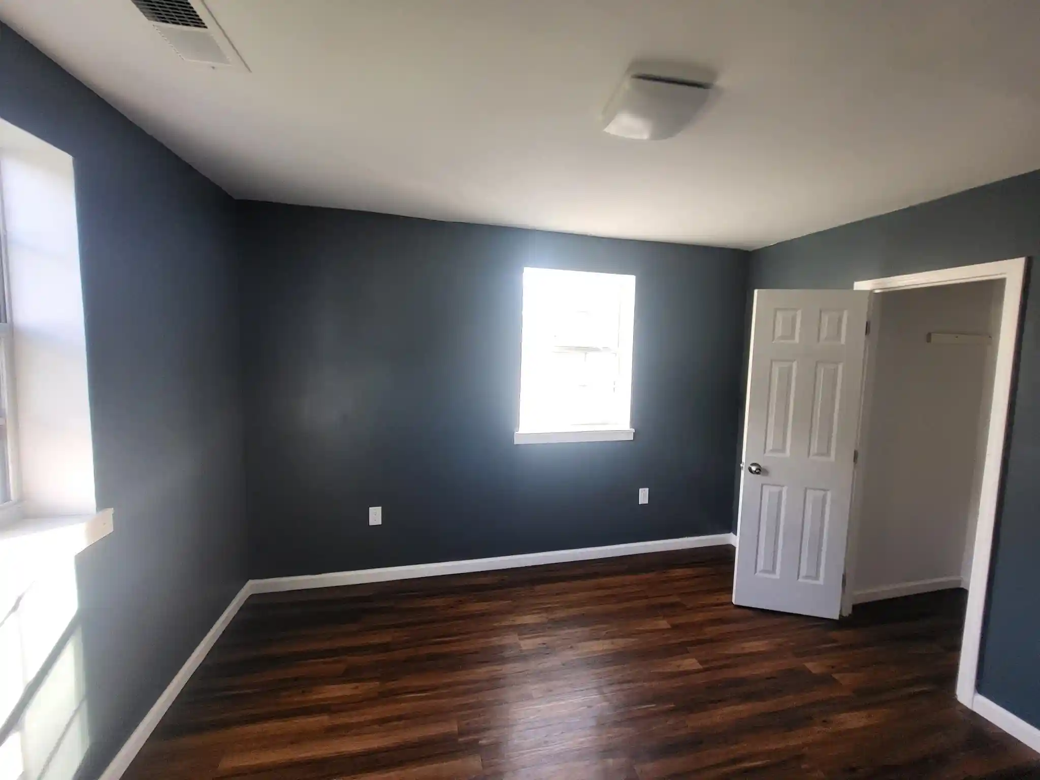 Photo 4 of Single family home for sale at 1984 N Dianne Cir, Memphis, TN 38114 | MLS# 10229480 | Listing updated on 2026-09-01