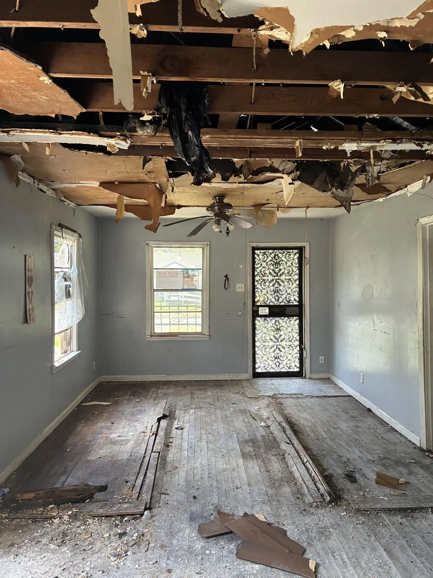 Photo 2 of Single family home for sale at 2022 Hubert Ave, Memphis, TN 38108 | MLS# 10229483 | Listing updated on 2026-09-01