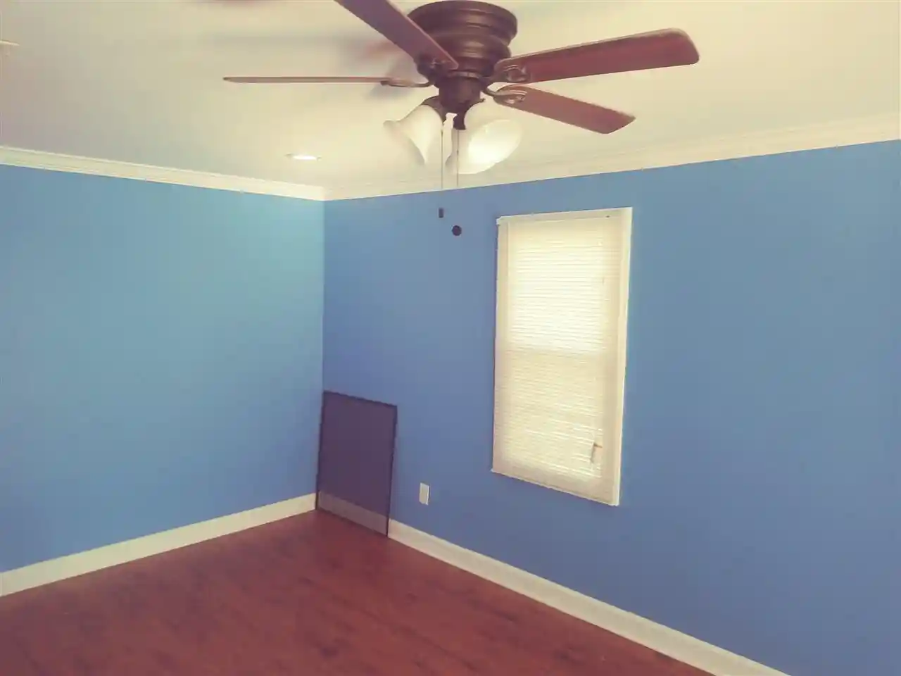 Photo 2 of Sale Pending at 2114 Lowell St, Memphis, TN 38114 | MLS# 10229486 | Listing updated on 2026-09-14