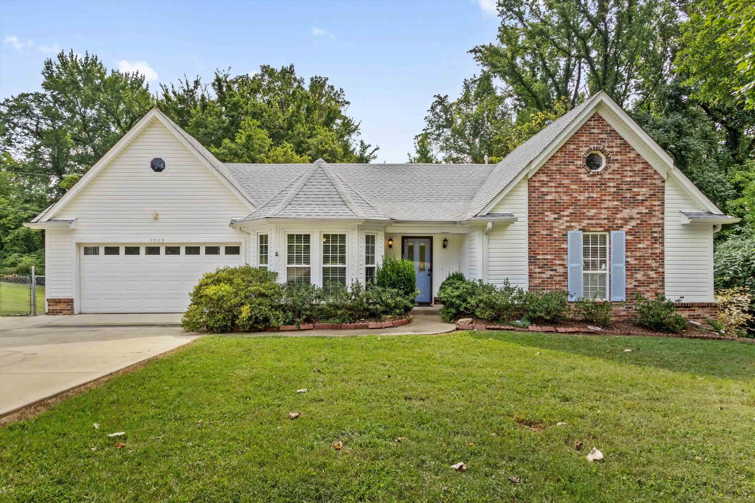 Photo 1 of Sale Pending at 1095 Locke Cuba Rd, Millington, TN 38053 | MLS# 10229491 | Listing updated on 2026-09-06