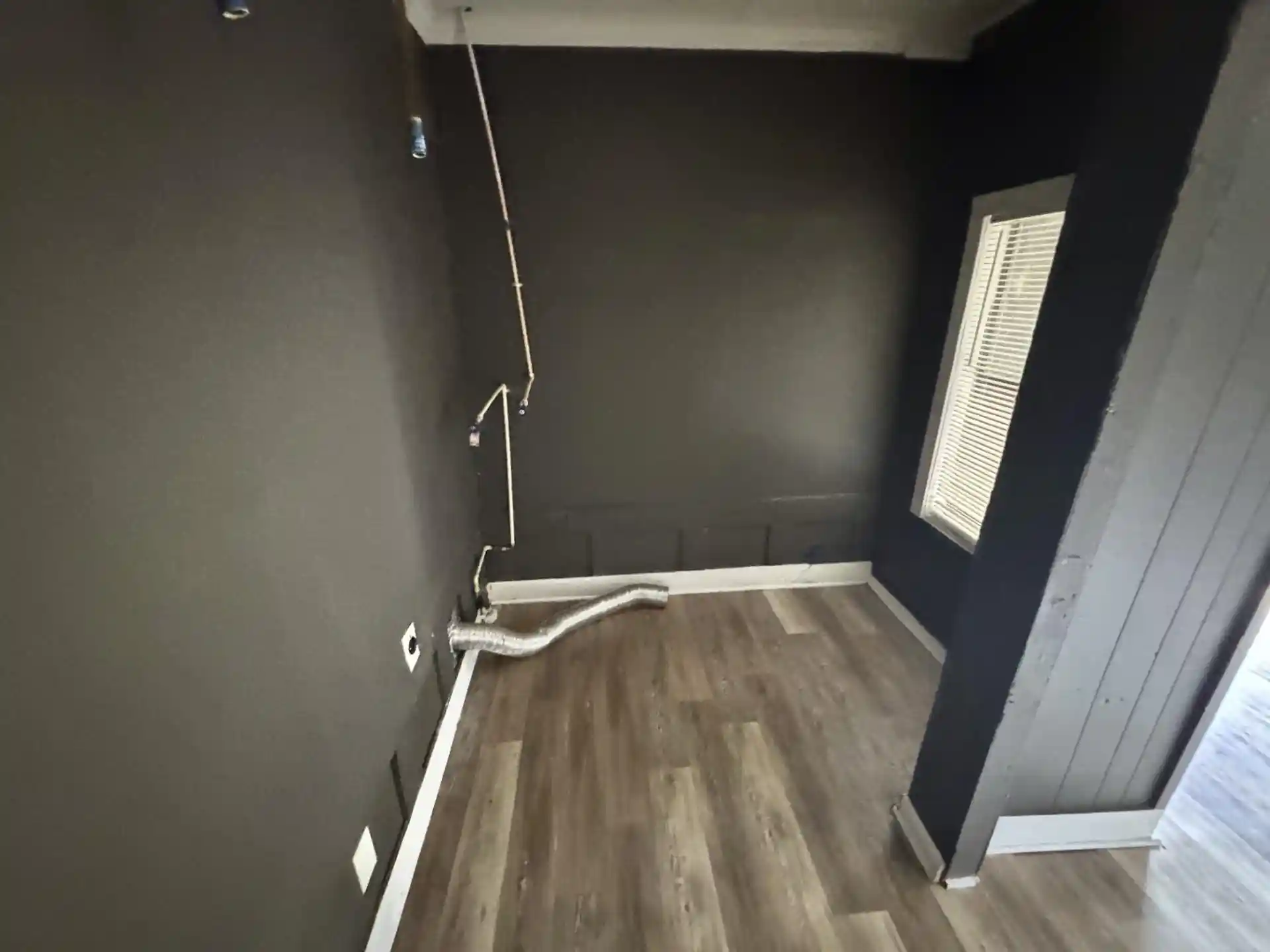 Photo 3 of Single family home for sale at 1565 Havana St, Memphis, TN 38106 | MLS# 10229492 | Listing updated on 2026-09-01