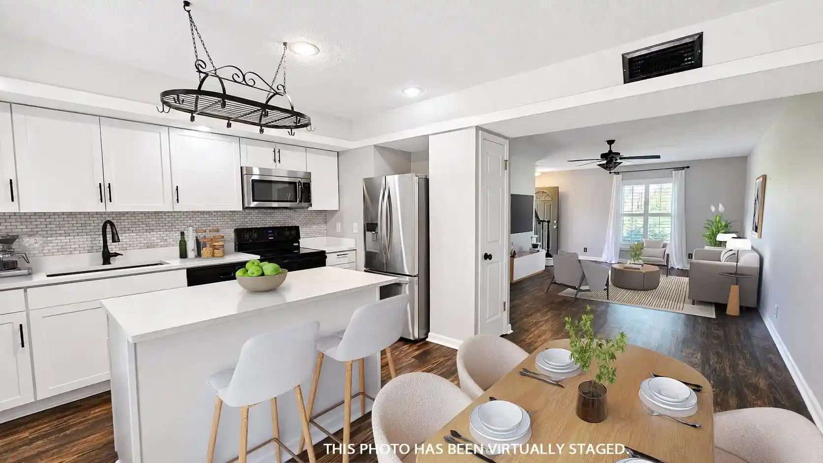 Photo 3 of Townhouse for sale at 5921 Park Ave #1, Memphis, TN 38119 | MLS# 10229501 | Listing updated on 2026-09-01