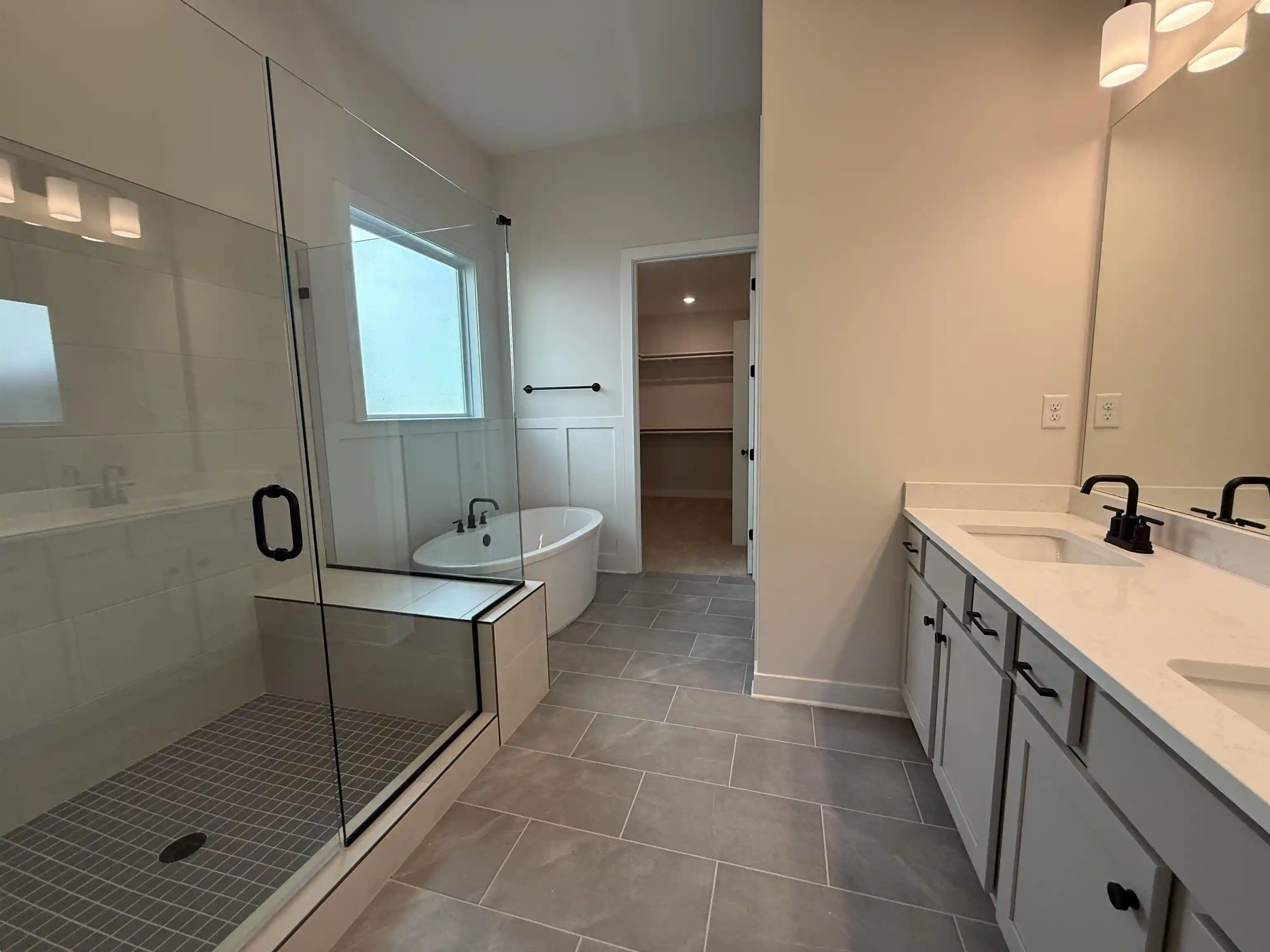 Photo 2 of Single family home for sale at 3138 Mannington Dr, Bartlett, TN 38135 | MLS# 10229516 | Listing updated on 2026-09-18