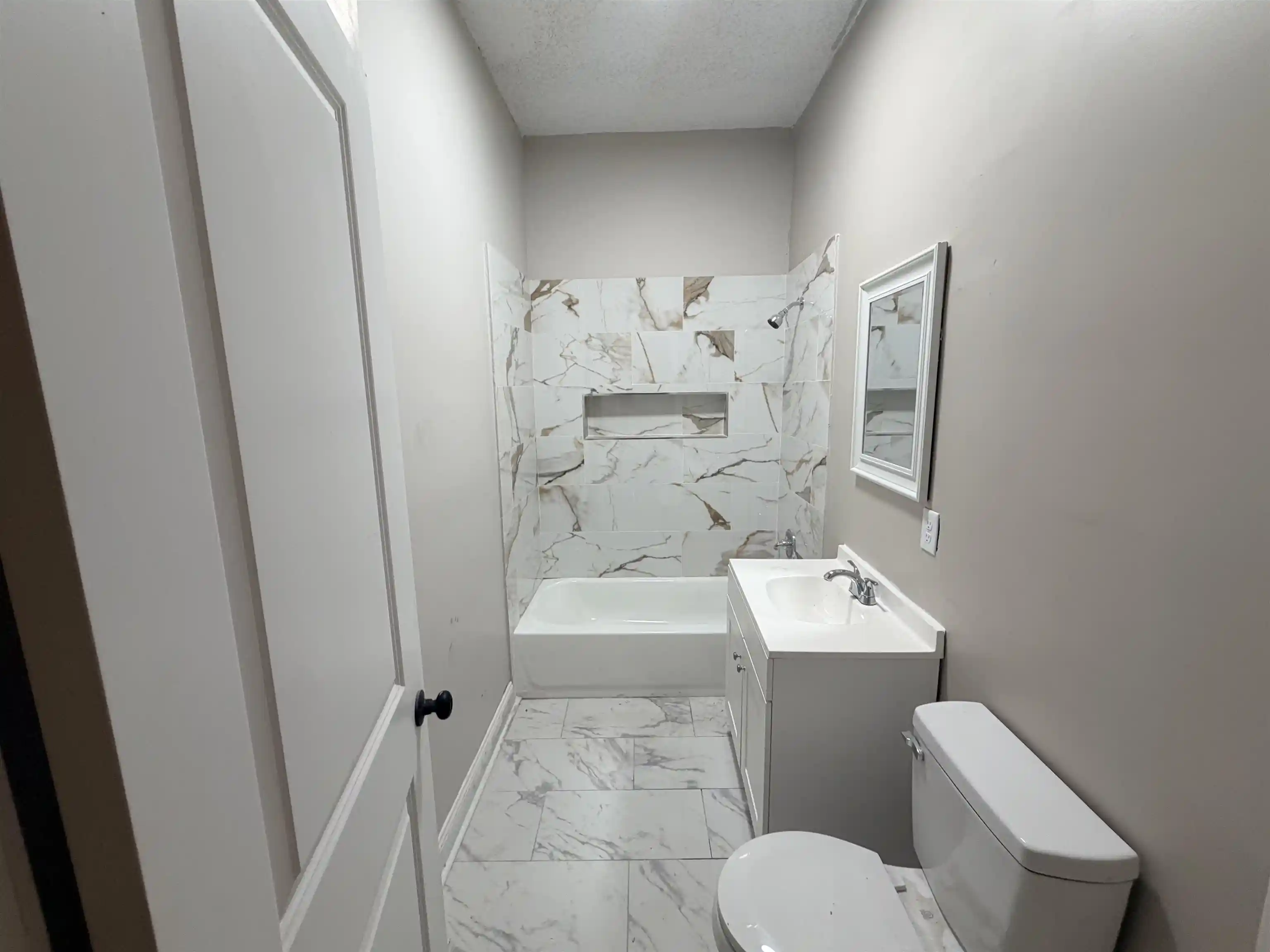 Photo 2 of Single family home for sale at 634 N Manassas St, Memphis, TN 38107 | MLS# 10229519 | Listing updated on 2026-09-11