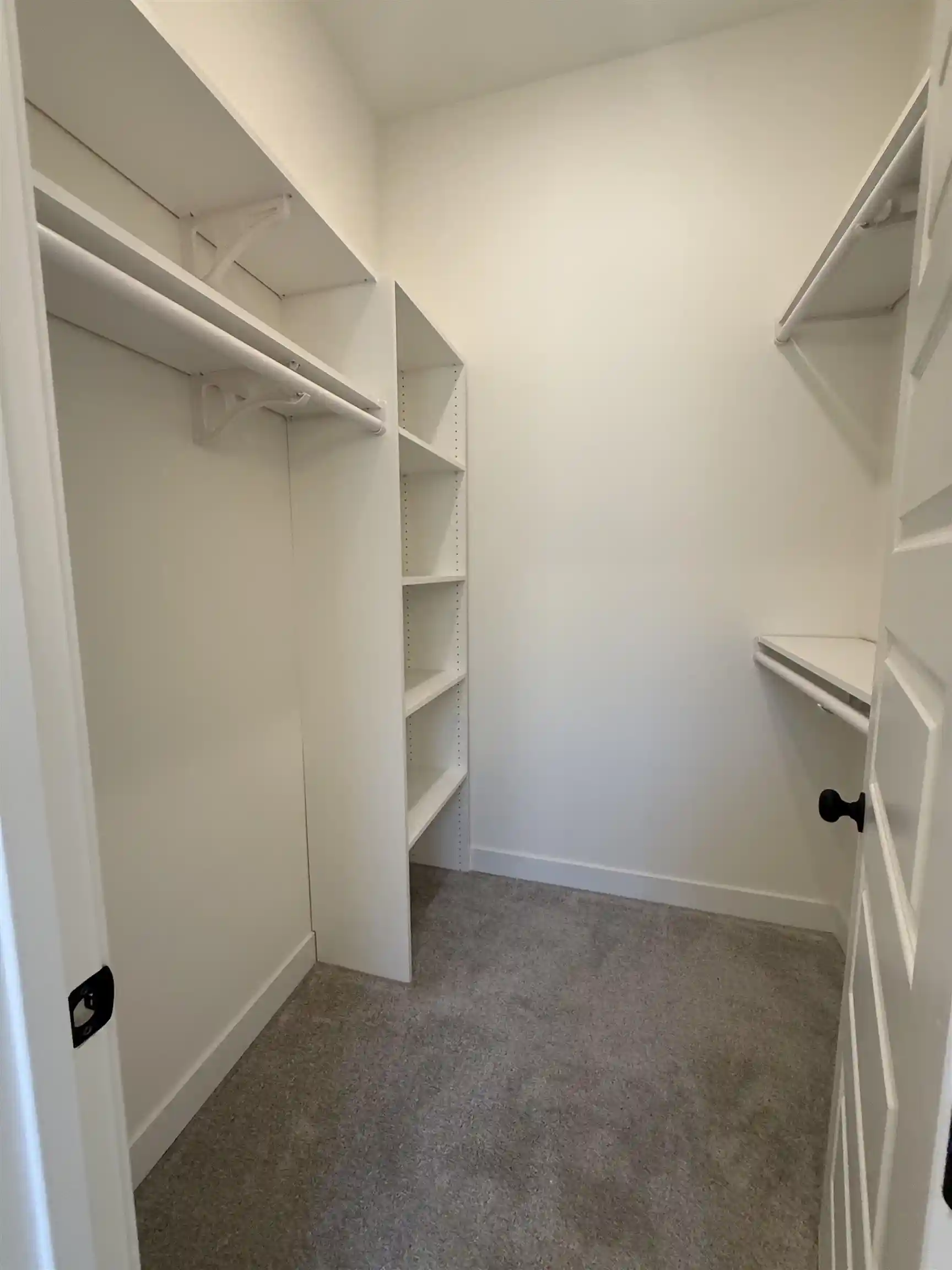 Photo 4 of Single family home for sale at 3141 Mannington Dr, Bartlett, TN 38135 | MLS# 10229524 | Listing updated on 2026-09-18