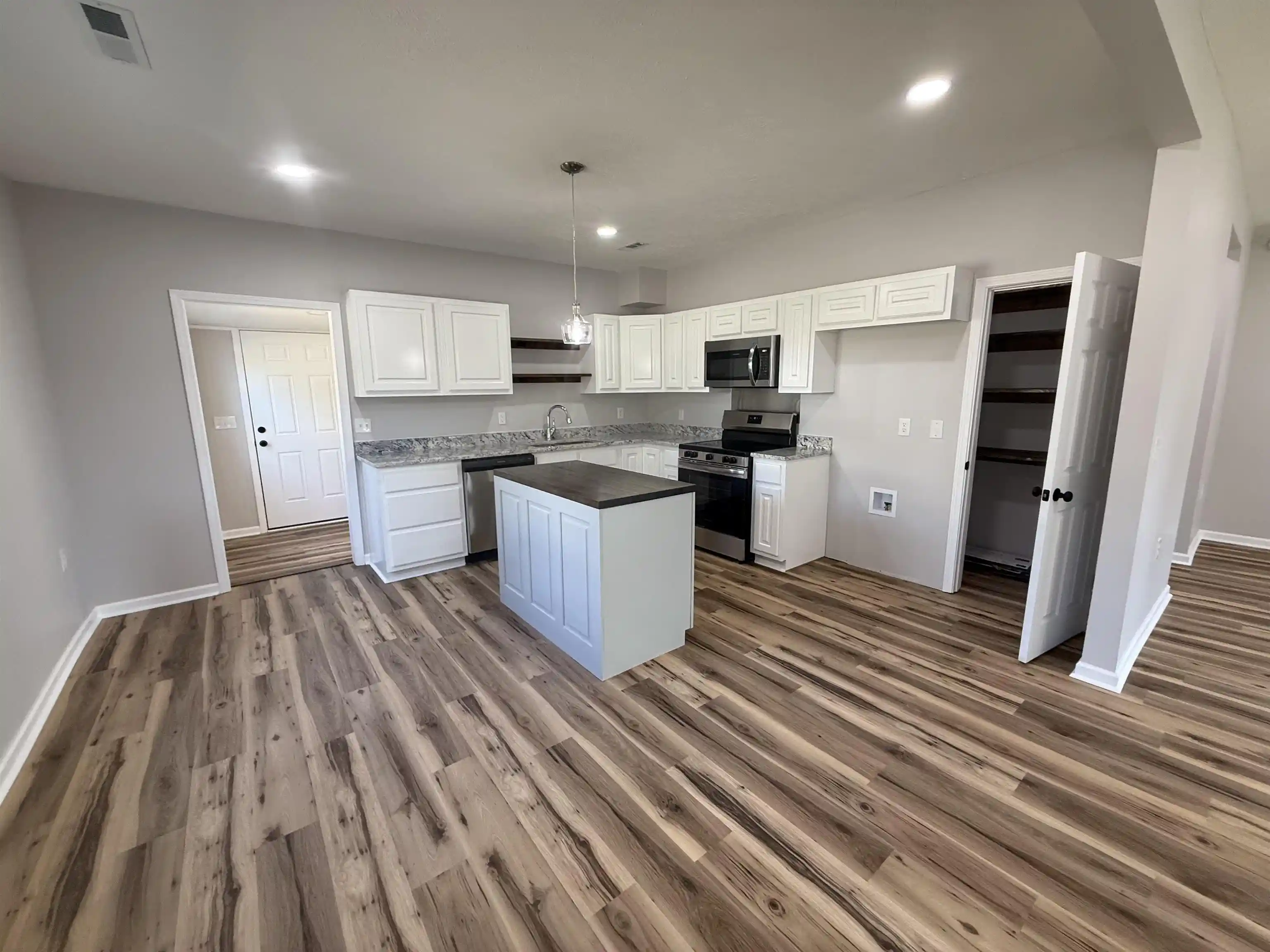 Photo 2 of Single family home for sale at 290 Keller St, Toone, TN 38381 | MLS# 10229567 | Listing updated on 2026-09-25