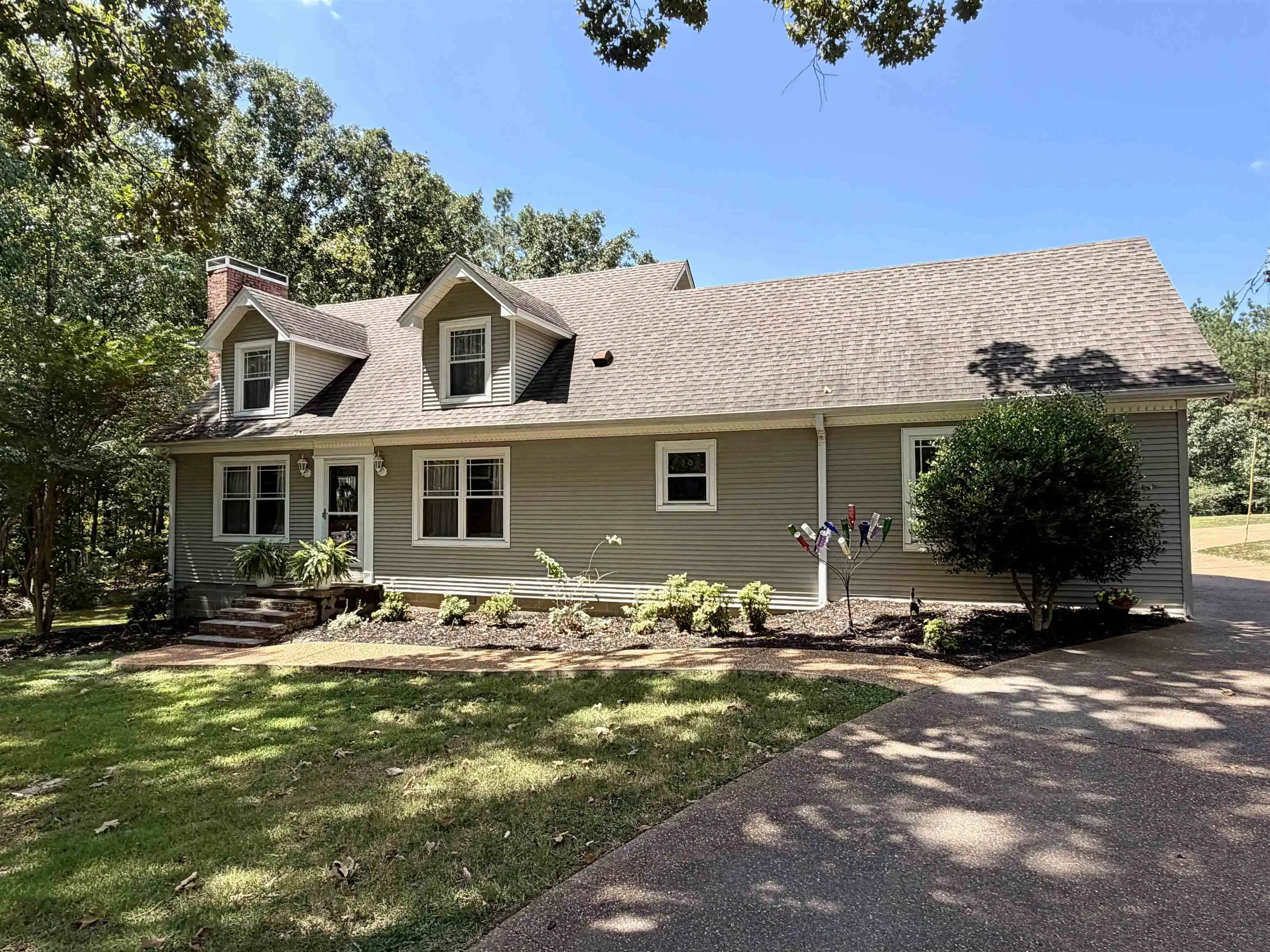 Photo 1 of Single family home for sale at 835 Twin View Cir, Selmer, TN 38375 | MLS# 10229573 | Listing updated on 2026-09-02