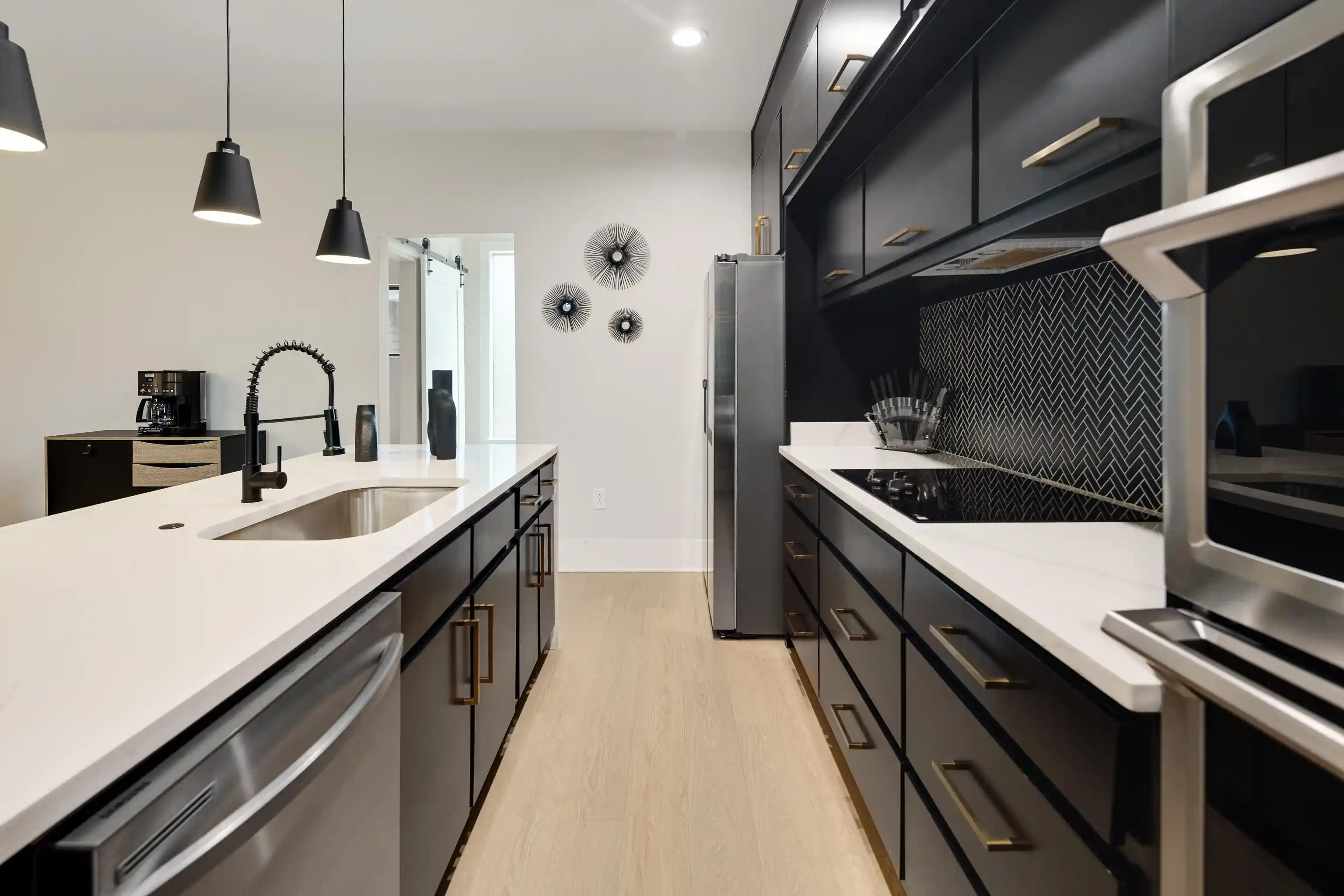 Photo 3 of Townhouse for sale at 418 E Pontotoc Ave, Memphis, TN 38126 | MLS# 10229584 | Listing updated on 2026-09-03