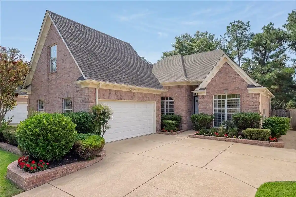 Photo 1 of Single family home for sale at 10461 Ashboro Dr, Collierville, TN 38017 | MLS# 10229589 | Listing updated on 2026-09-02