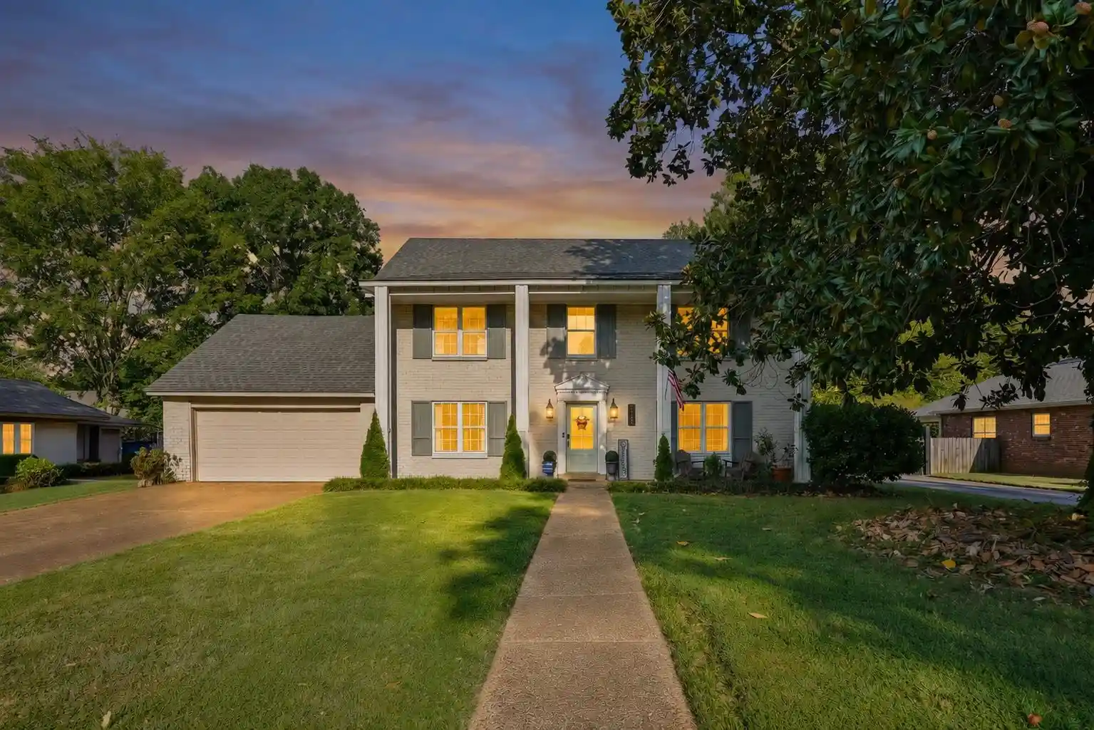 Photo 1 of Single family home for sale at 1876 Brierbrook Rd, Germantown, TN 38138 | MLS# 10229624 | Listing updated on 2026-09-17