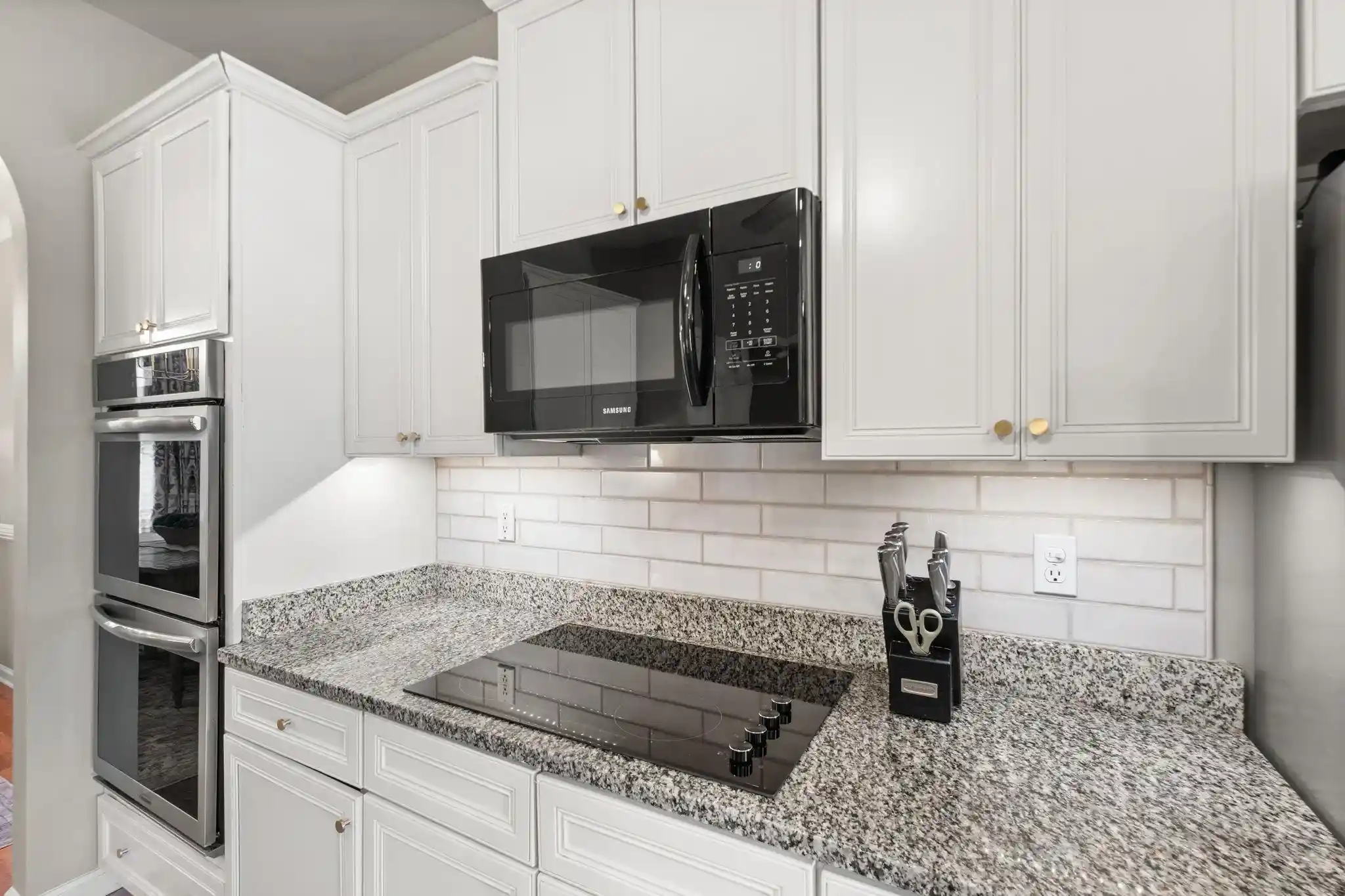 Photo 3 of Single family home for sale at 9424 Laurel Hl Dr, Lakeland, TN 38002 | MLS# 10229630 | Listing updated on 2026-10-02