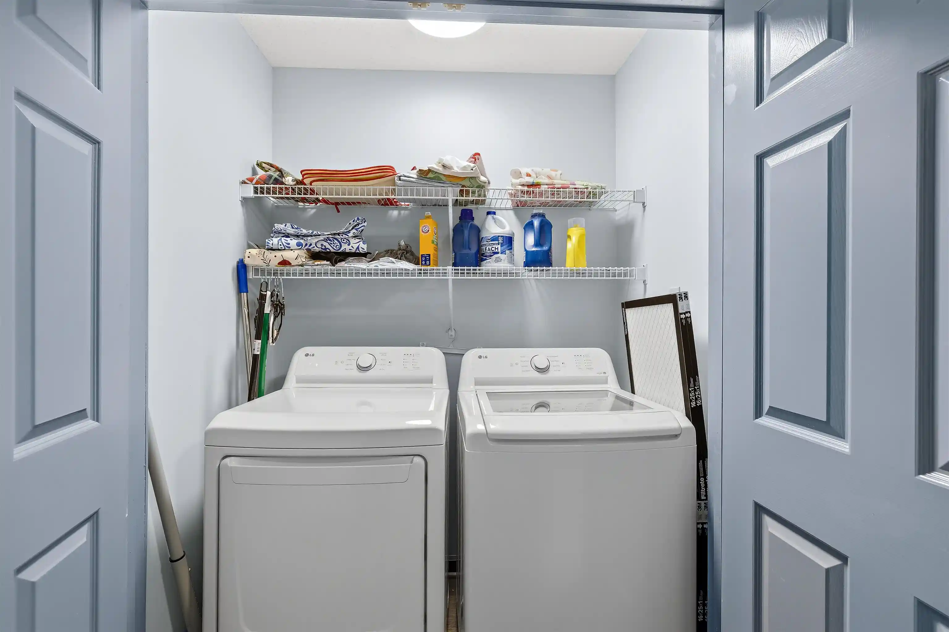 Photo 3 of Townhouse for sale at 1613 Oaken Bucket Dr, Cordova, TN 38016 | MLS# 10229632 | Listing updated on 2026-10-08