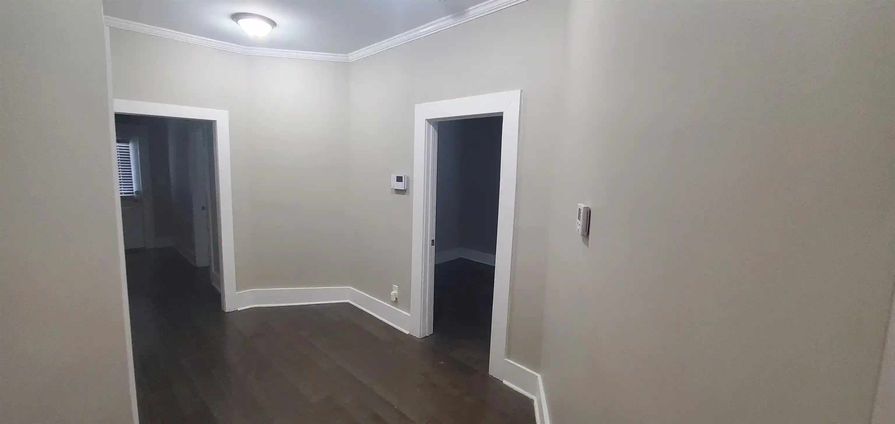 Photo 1 of Single family home for sale at 31 S Morrison St, Memphis, TN 38104 | MLS# 10229652 | Listing updated on 2026-09-03