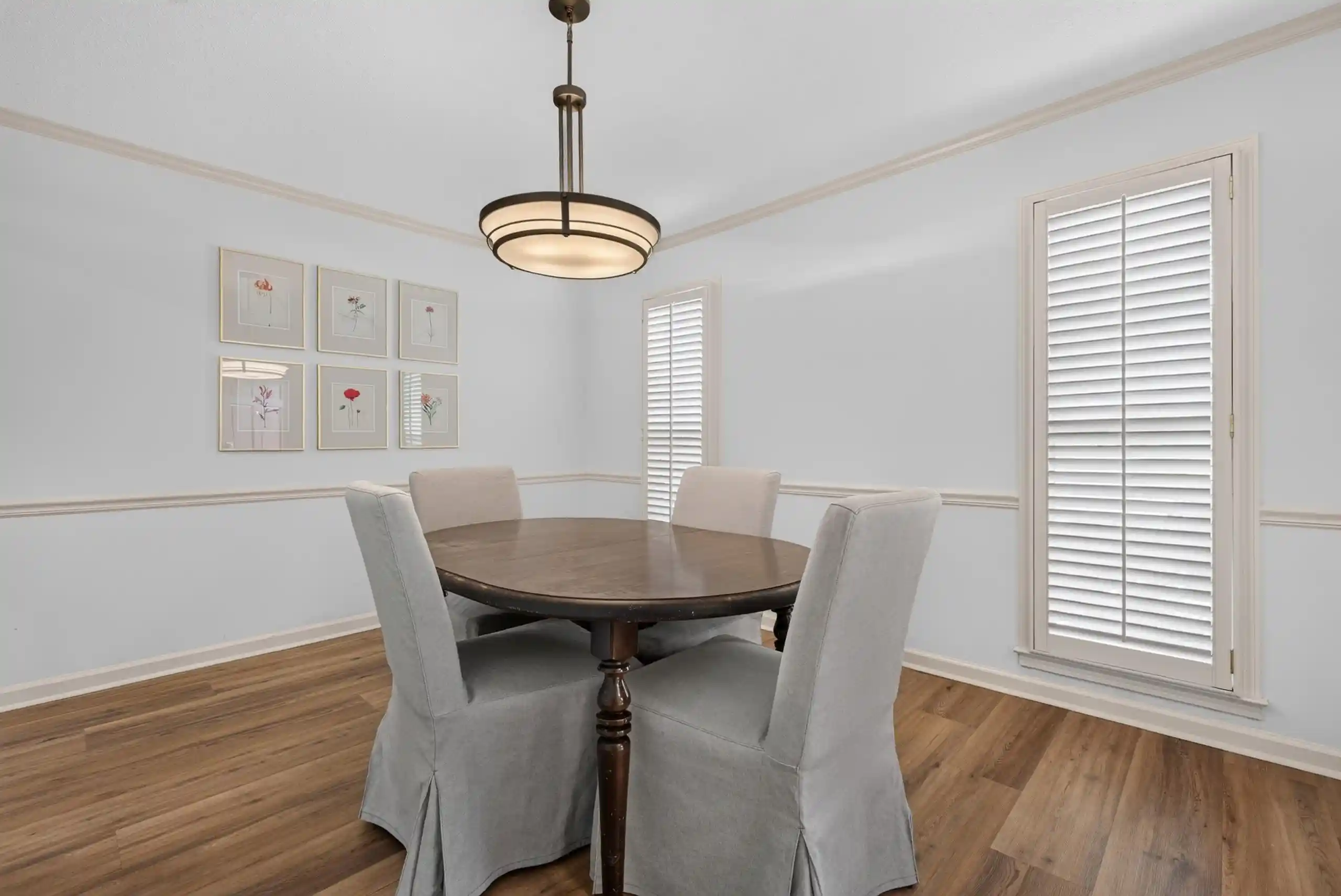 Photo 3 of Sale Pending at 1897 Allenby Rd, Germantown, TN 38139 | MLS# 10229661 | Listing updated on 2026-09-04