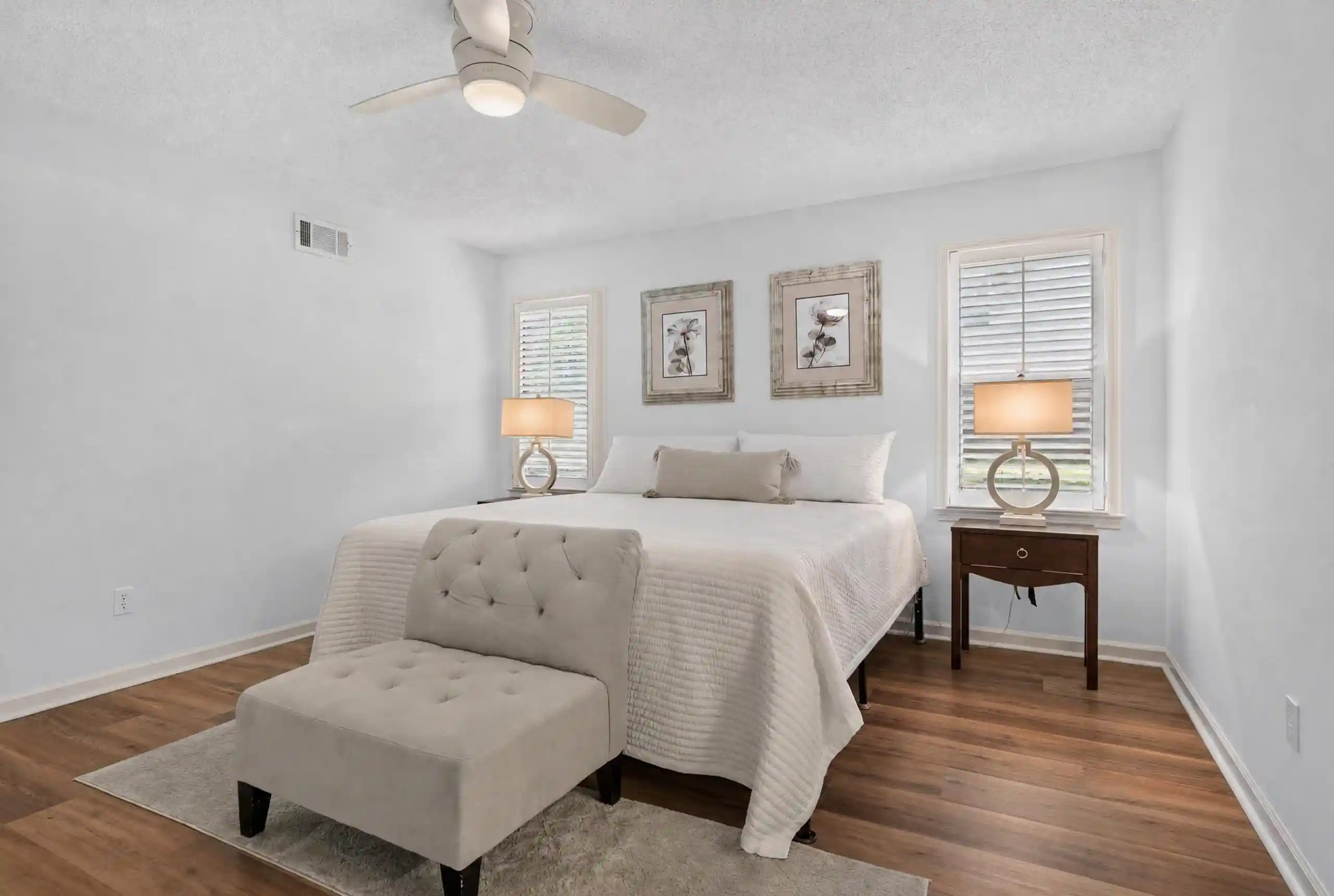 Photo 3 of Sale Pending at 1897 Allenby Rd, Germantown, TN 38139 | MLS# 10229661 | Listing updated on 2026-09-04