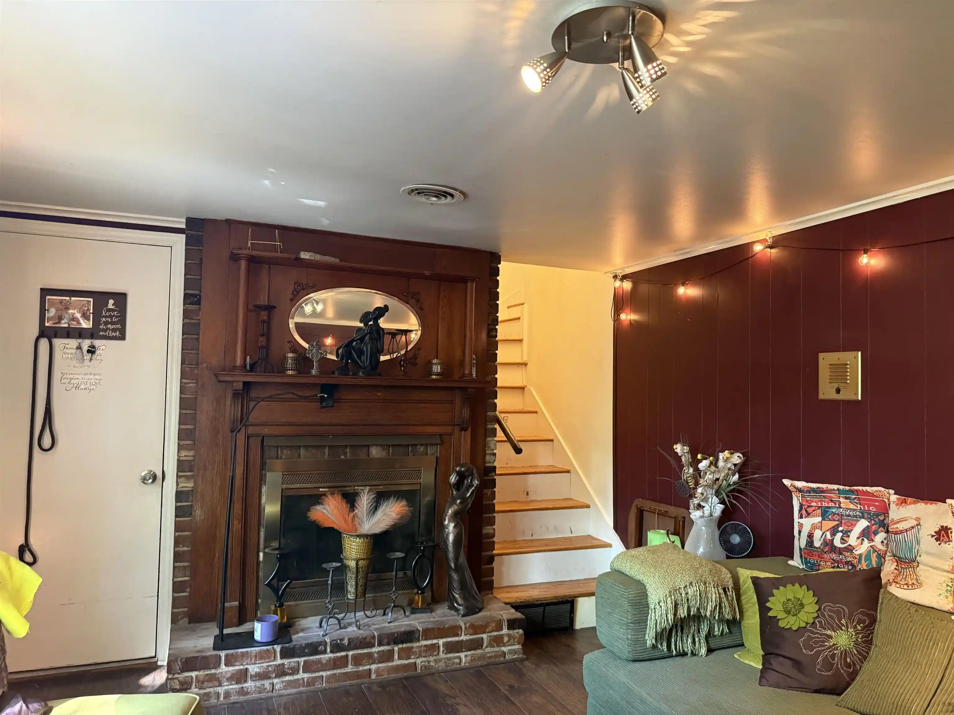 Photo 4 of Sale Pending at 4785 Lakeridge Dr, Memphis, TN 38109 | MLS# 10229662 | Listing updated on 2026-09-07
