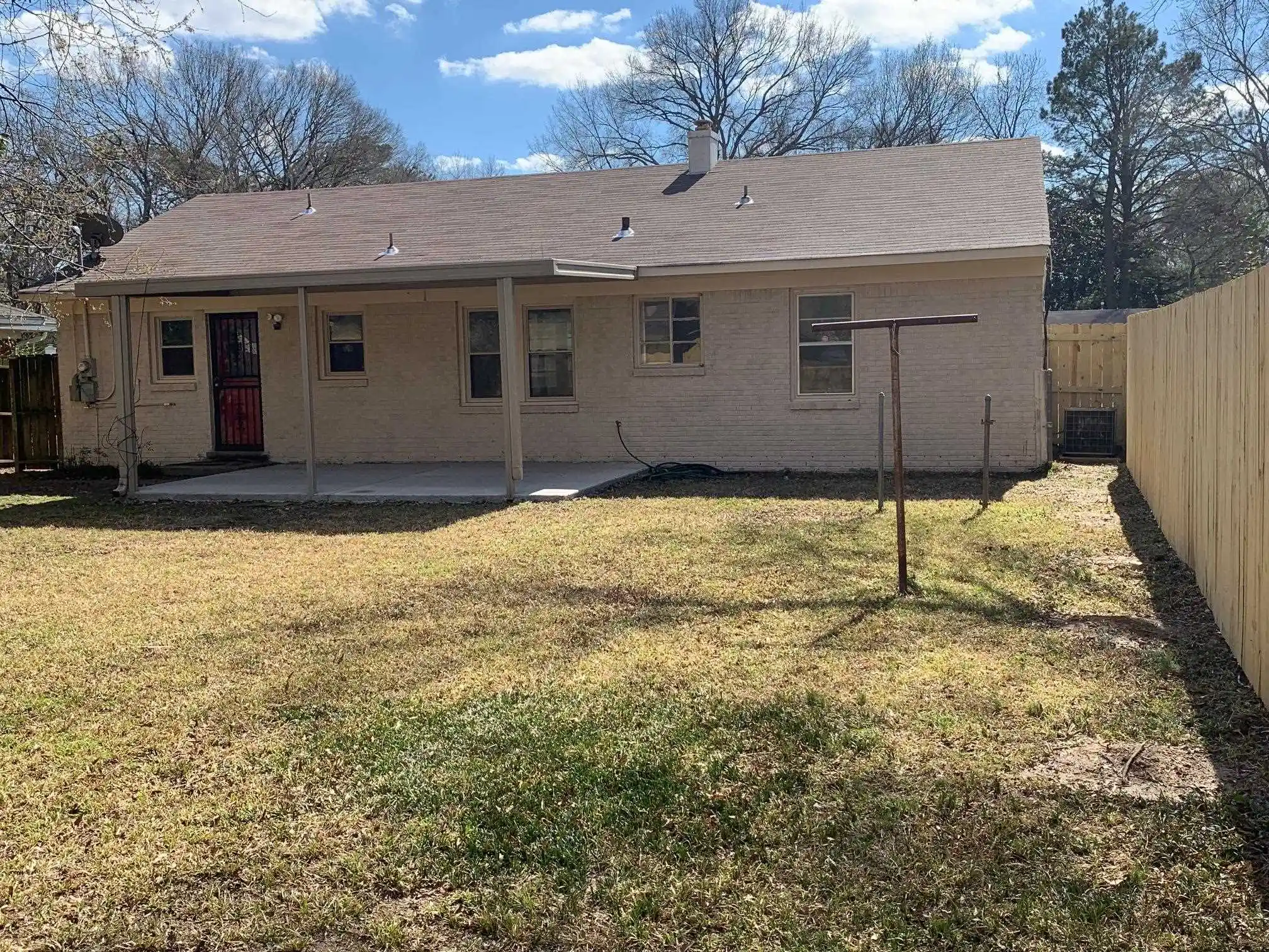Photo 2 of Single family home for sale at 4448 Dunn Ave, Memphis, TN 38117 | MLS# 10229663 | Listing updated on 2026-09-03