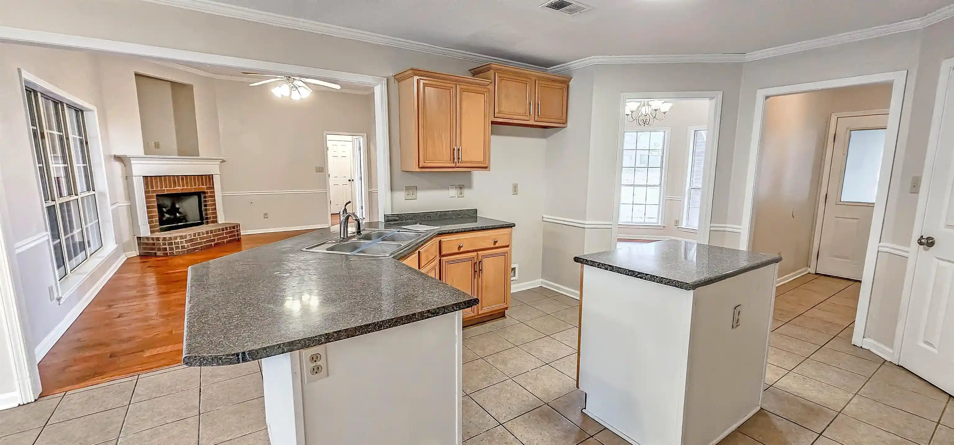 Photo 3 of Single family home for sale at 6172 Maggie Oaks Dr, Bartlett, TN 38135 | MLS# 10229664 | Listing updated on 2026-09-03