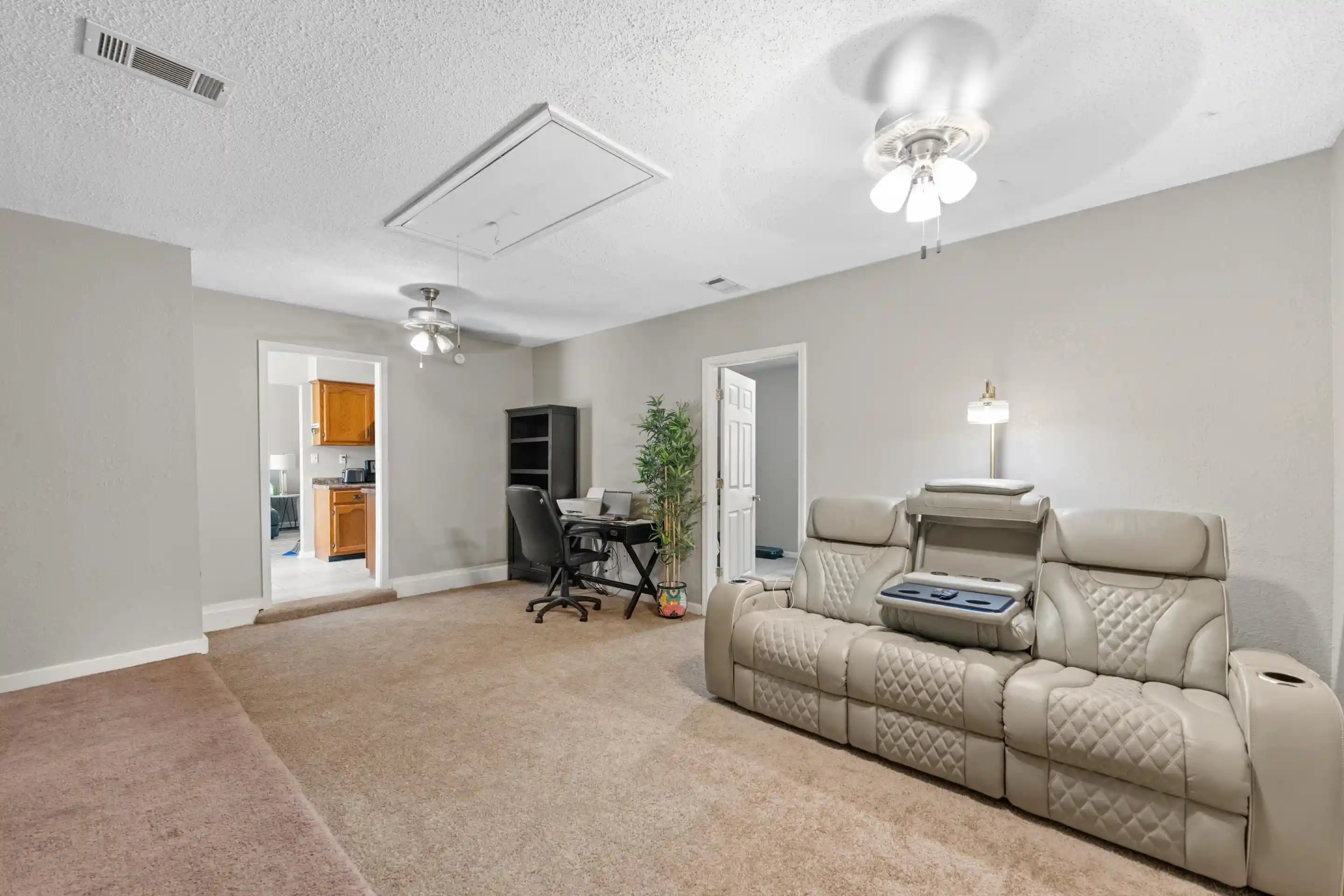 Photo 2 of Sale Pending at 7527 Appling Ml Way, Memphis, TN 38133 | MLS# 10229667 | Listing updated on 2026-09-16