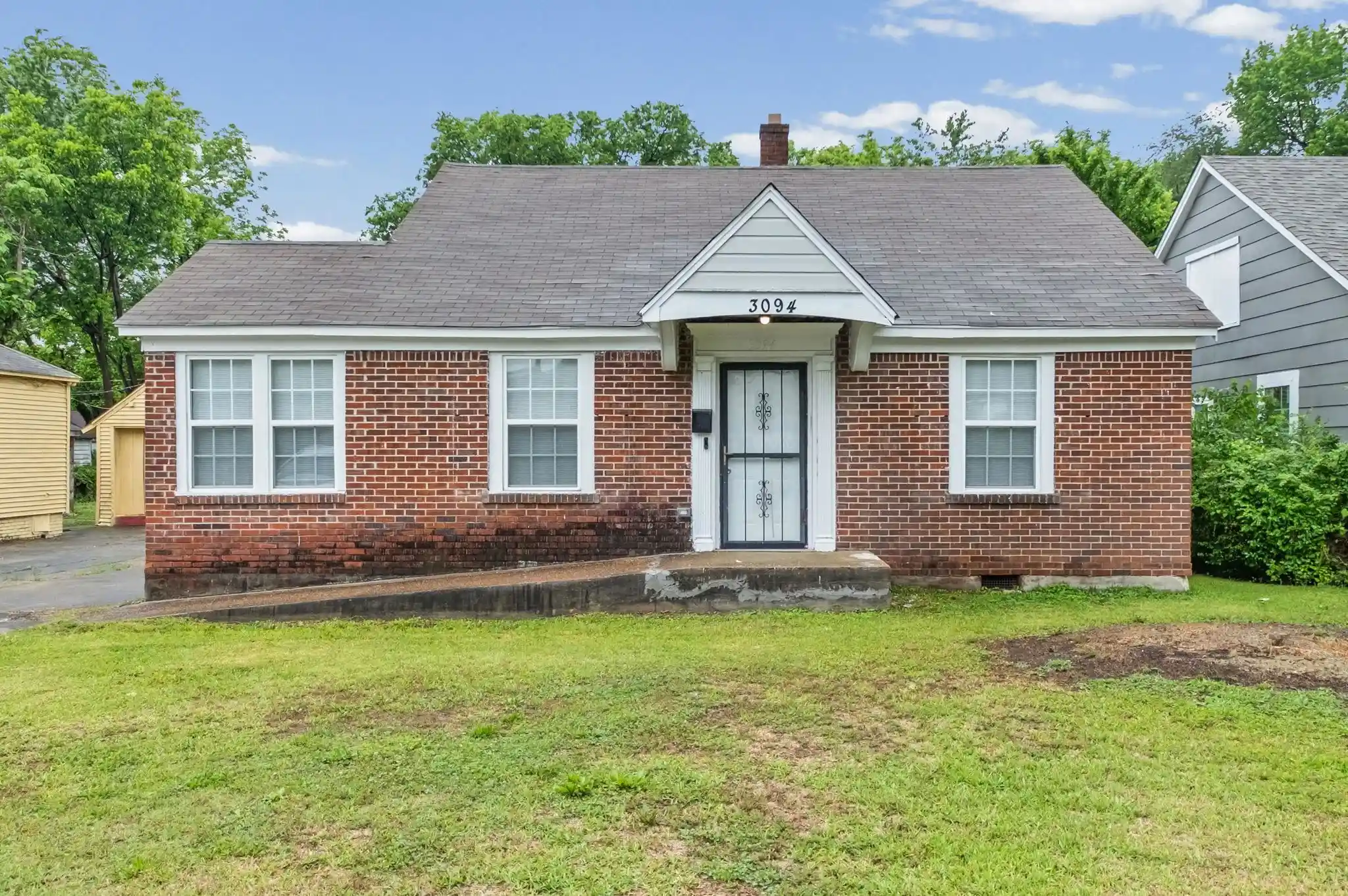 Photo 1 of Single family home for sale at 3094 Park Ave, Memphis, TN 38111 | MLS# 10229668 | Listing updated on 2026-09-16