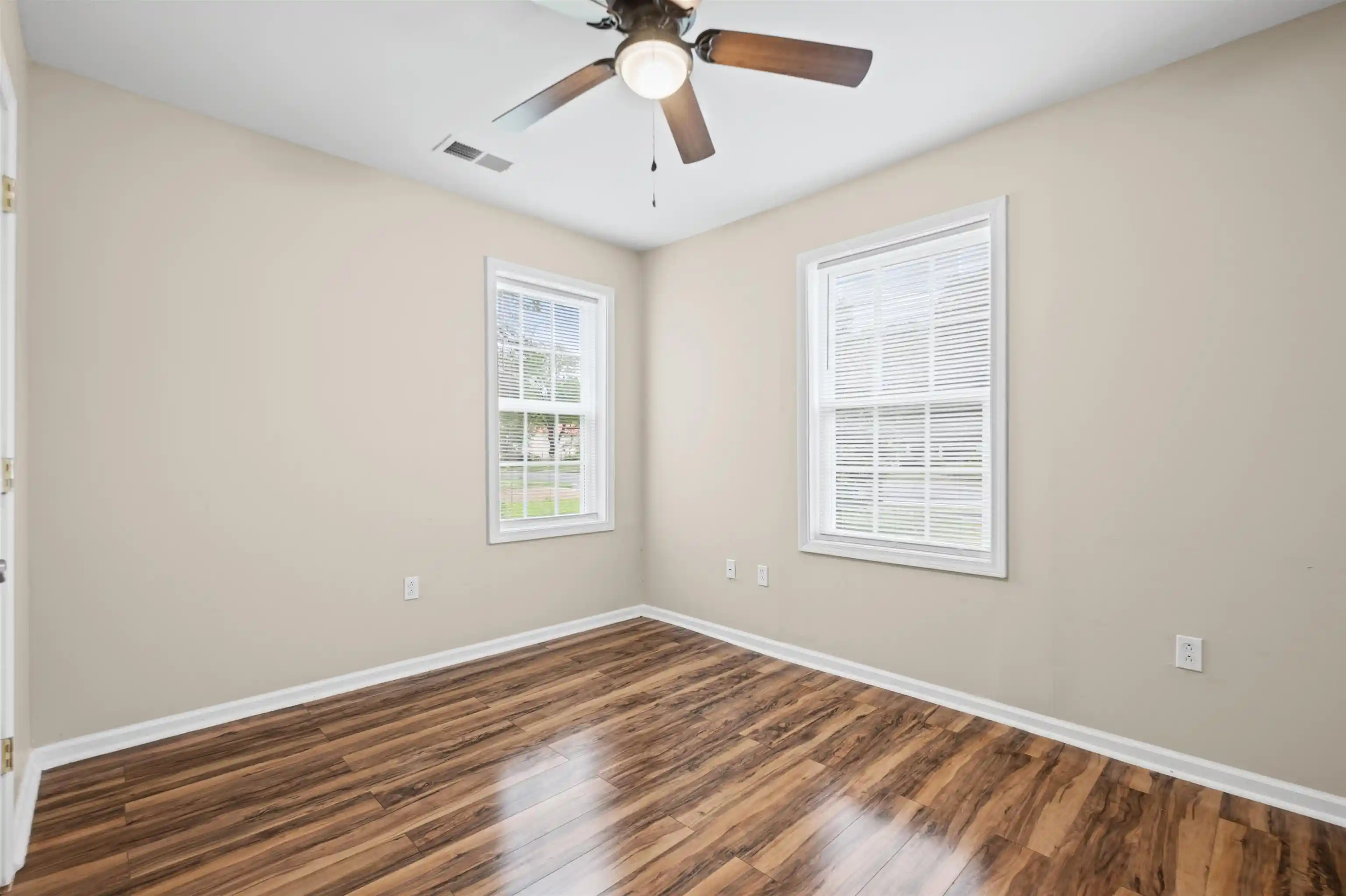 Photo 3 of Single family home for sale at 3094 Park Ave, Memphis, TN 38111 | MLS# 10229668 | Listing updated on 2026-09-16