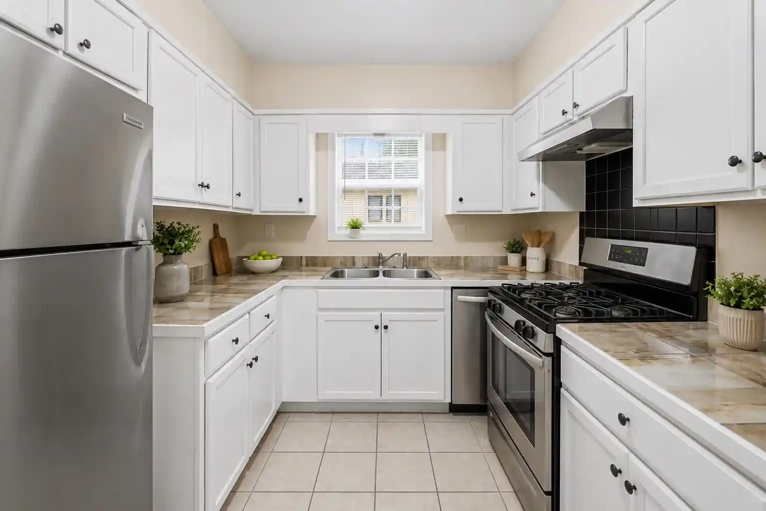 Photo 19 of Single family home for sale at 3094 Park Ave, Memphis, TN 38111 | MLS# 10229668 | Listing updated on 2026-09-16