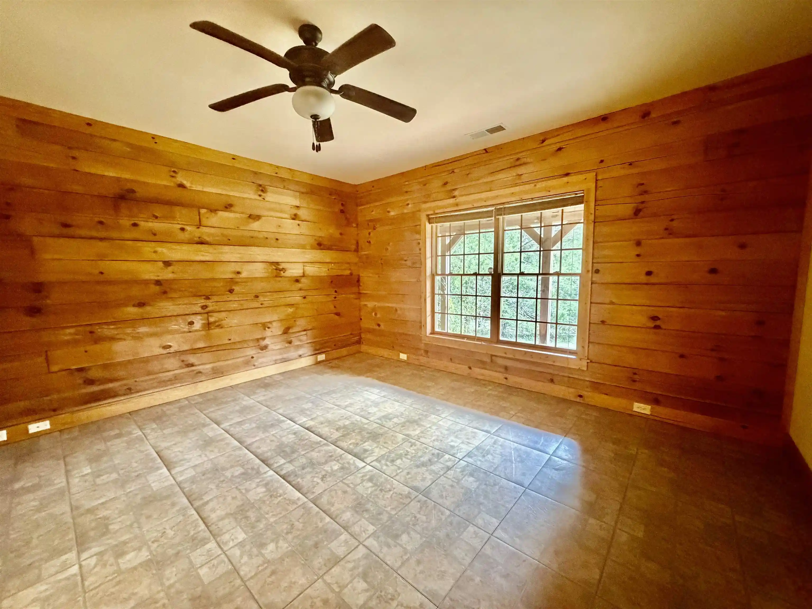Photo 3 of Single family home for sale at 1155 Asbury Dr, Somerville, TN 38068 | MLS# 10229677 | Listing updated on 2026-09-03