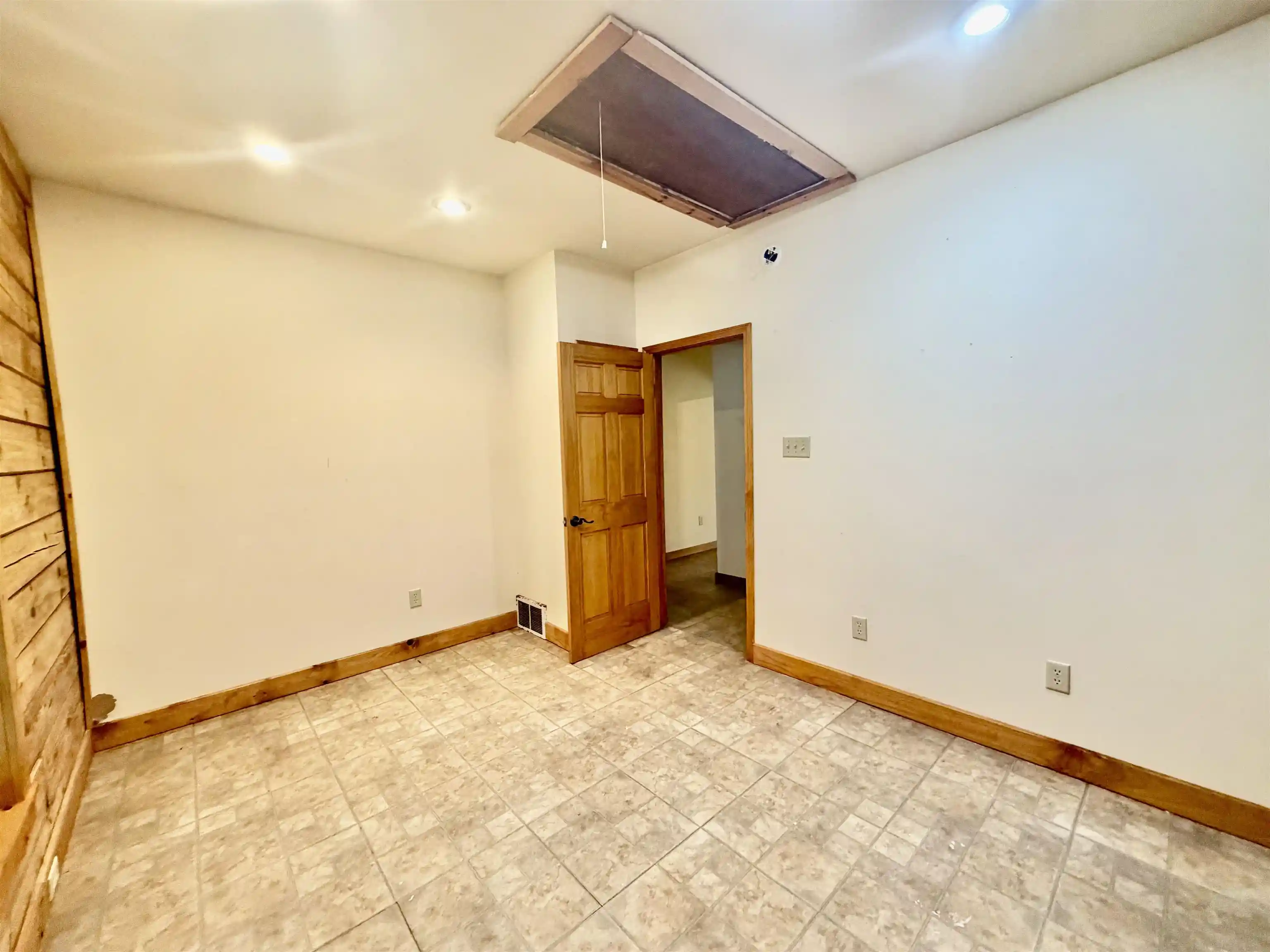 Photo 4 of Single family home for sale at 1155 Asbury Dr, Somerville, TN 38068 | MLS# 10229677 | Listing updated on 2026-09-03