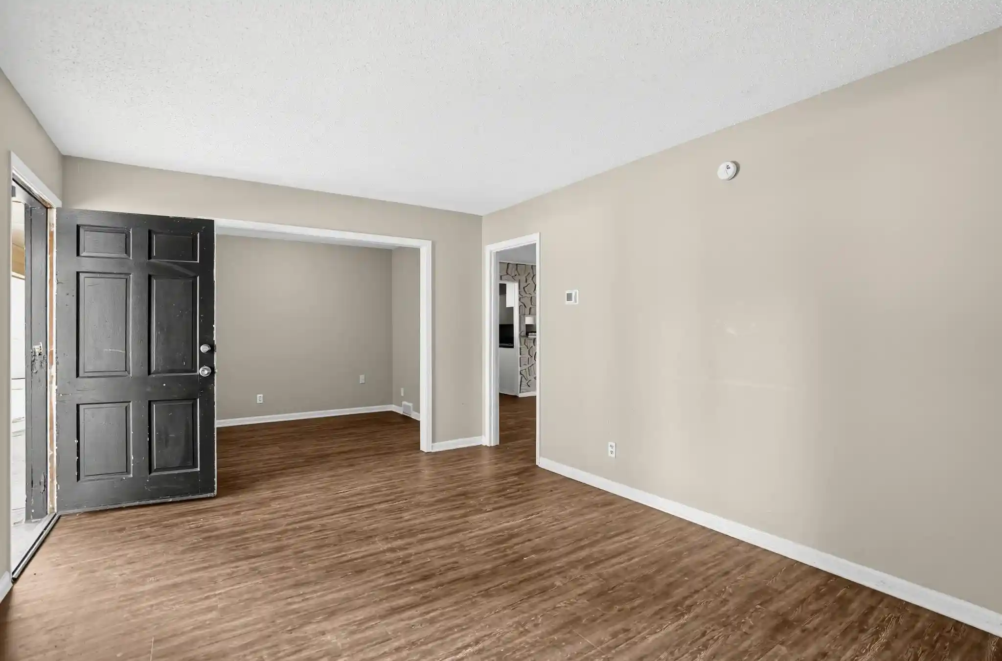 Photo 2 of Single family home for sale at 175 Horse Shoe Cv, Memphis, TN 38109 | MLS# 10229689 | Listing updated on 2026-09-25