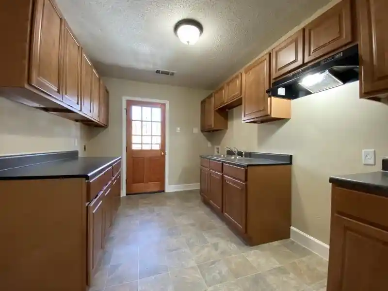 Photo 3 of Single family home for sale at 1986 Dupont Ave, Memphis, TN 38127 | MLS# 10229698 | Listing updated on 2026-09-03