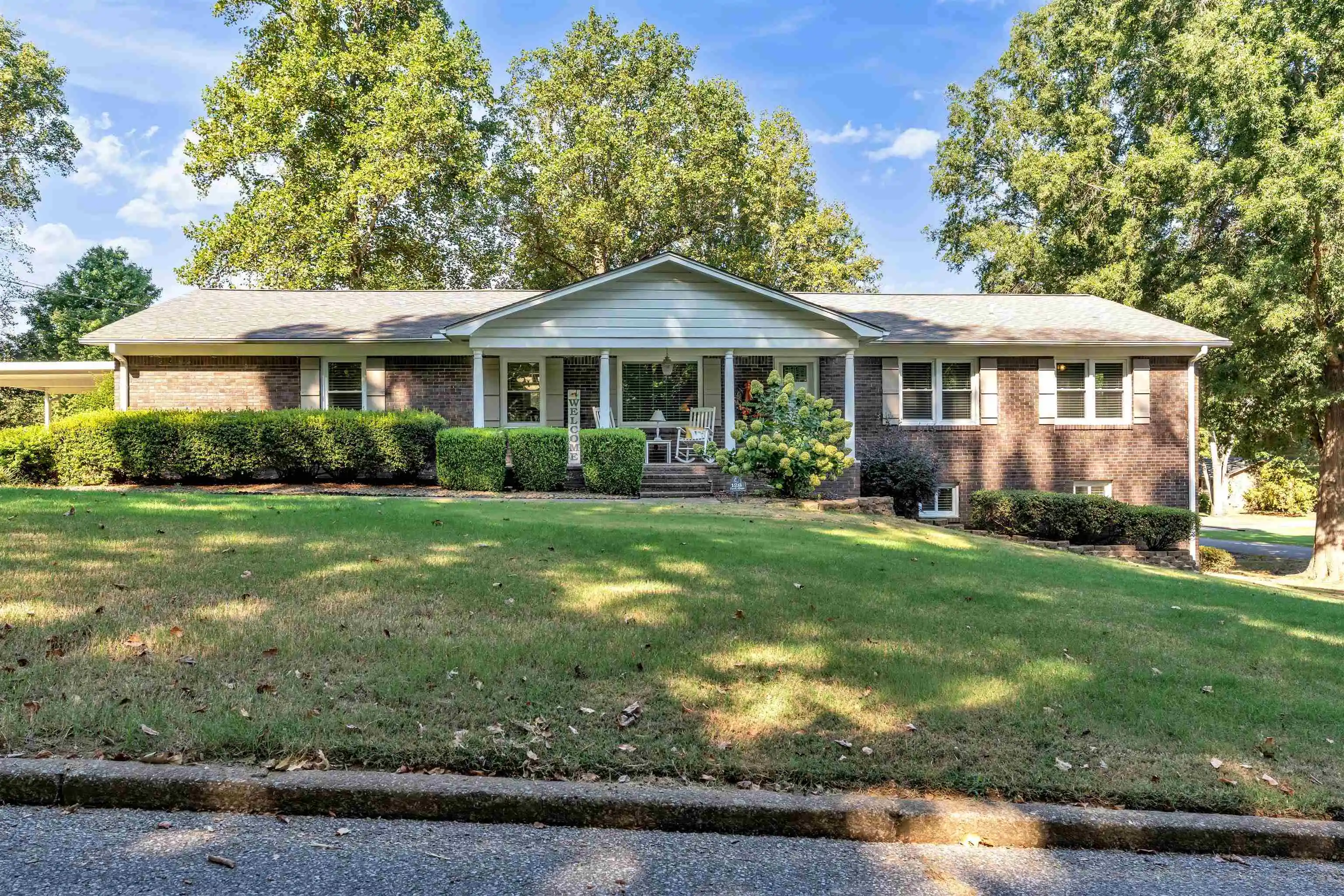 Photo 1 of Single family home for sale at 128 S Alpine St, Ripley, TN 38063 | MLS# 10229700 | Listing updated on 2026-10-01