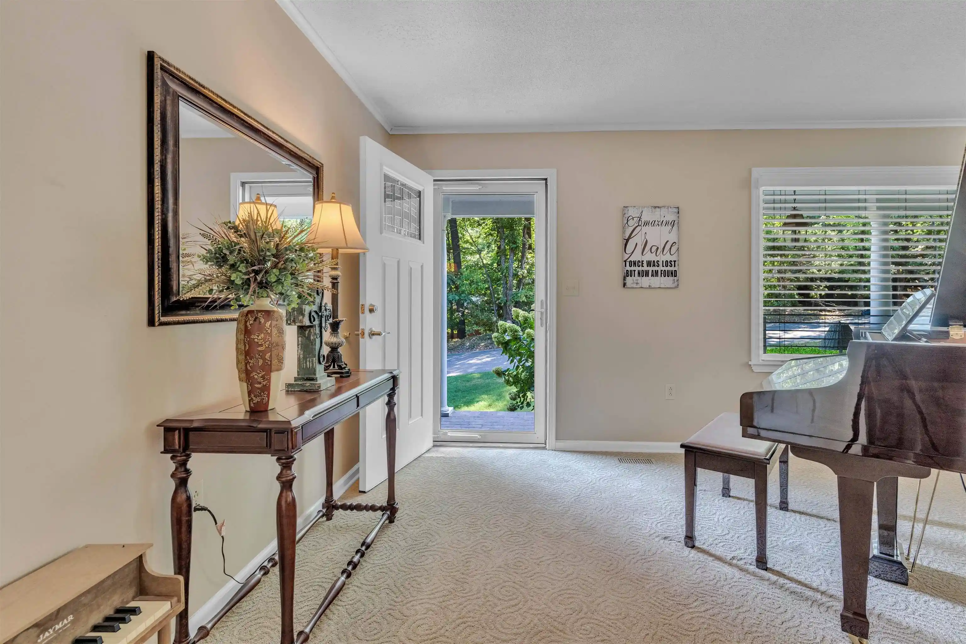 Photo 4 of Single family home for sale at 128 S Alpine St, Ripley, TN 38063 | MLS# 10229700 | Listing updated on 2026-10-01