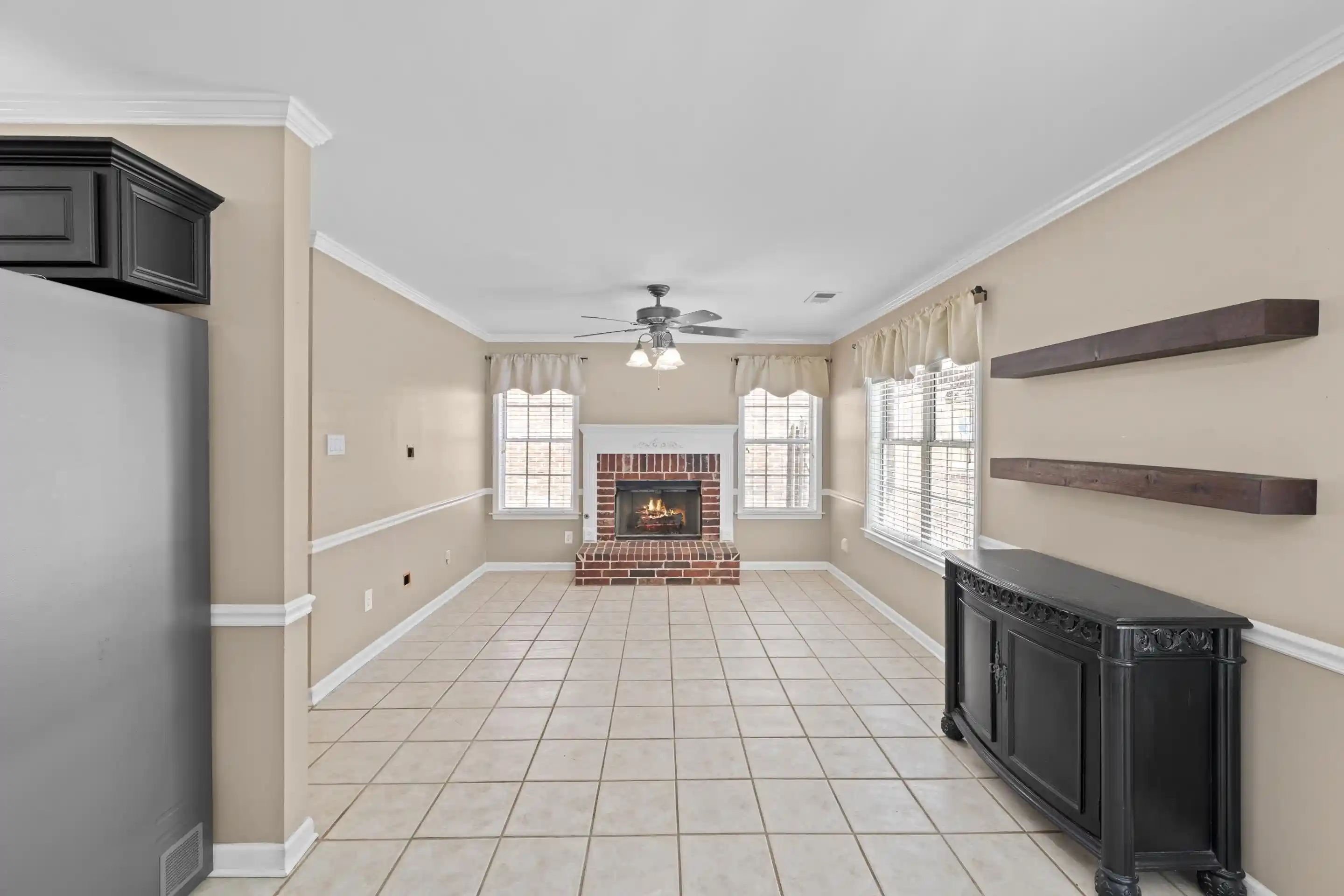Photo 4 of Sale Pending at 4742 Molsonwood Dr, Bartlett, TN 38135 | MLS# 10229710 | Listing updated on 2026-09-15