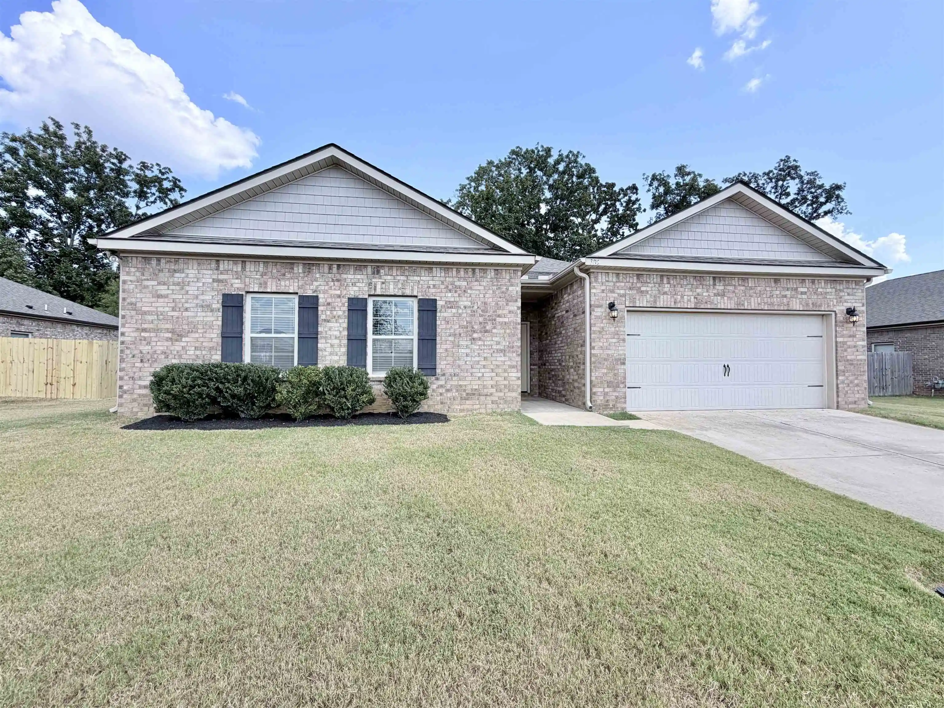Photo 1 of Single family home for sale at 385 Beau Tisdale Dr, Oakland, TN 38060 | MLS# 10229731 | Listing updated on 2026-09-18