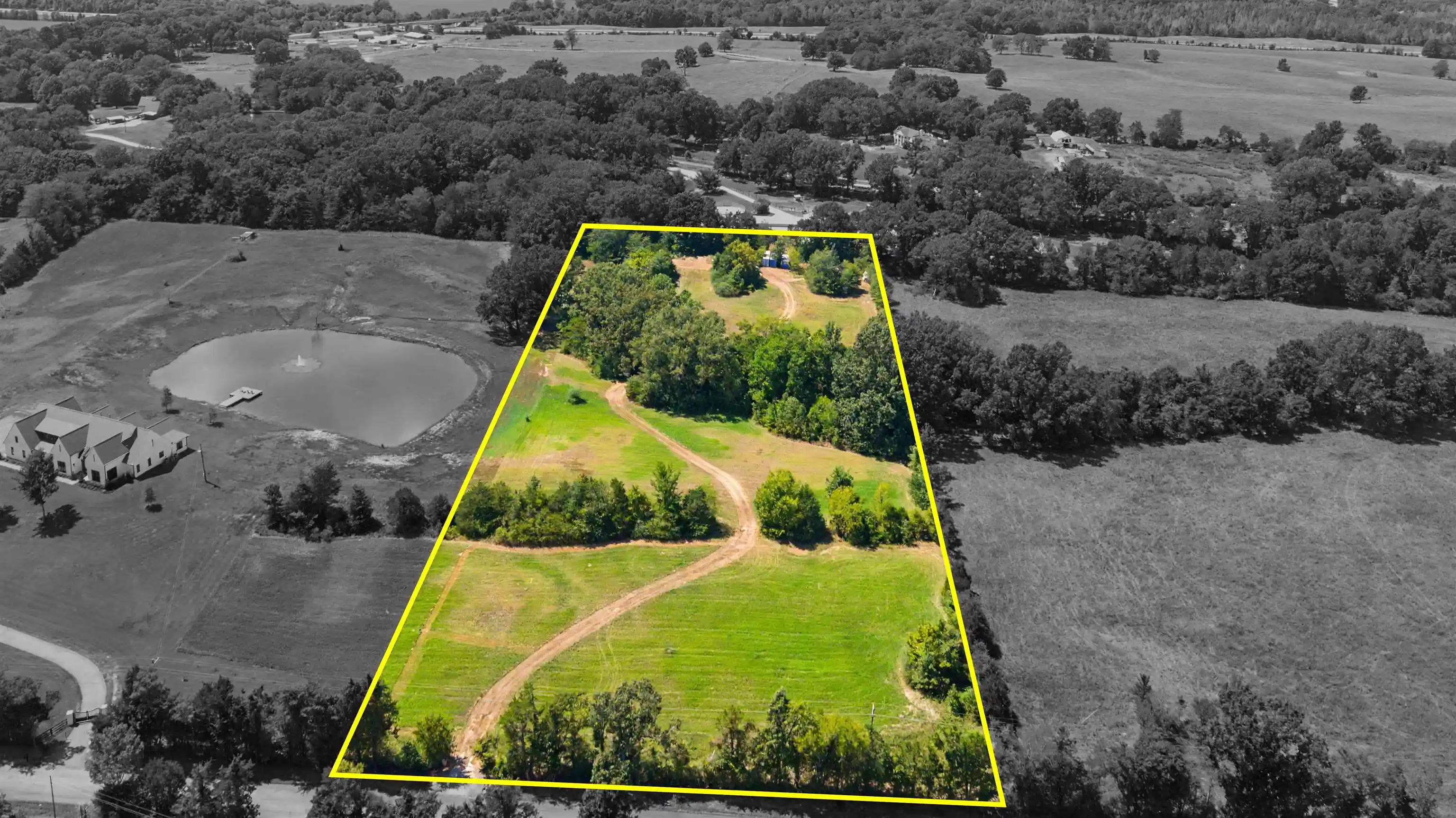 Photo 1 of Land for sale at 3350 Fisherville Rd, Collierville, TN 38017 | MLS# 10229733 | Listing updated on 2026-09-04