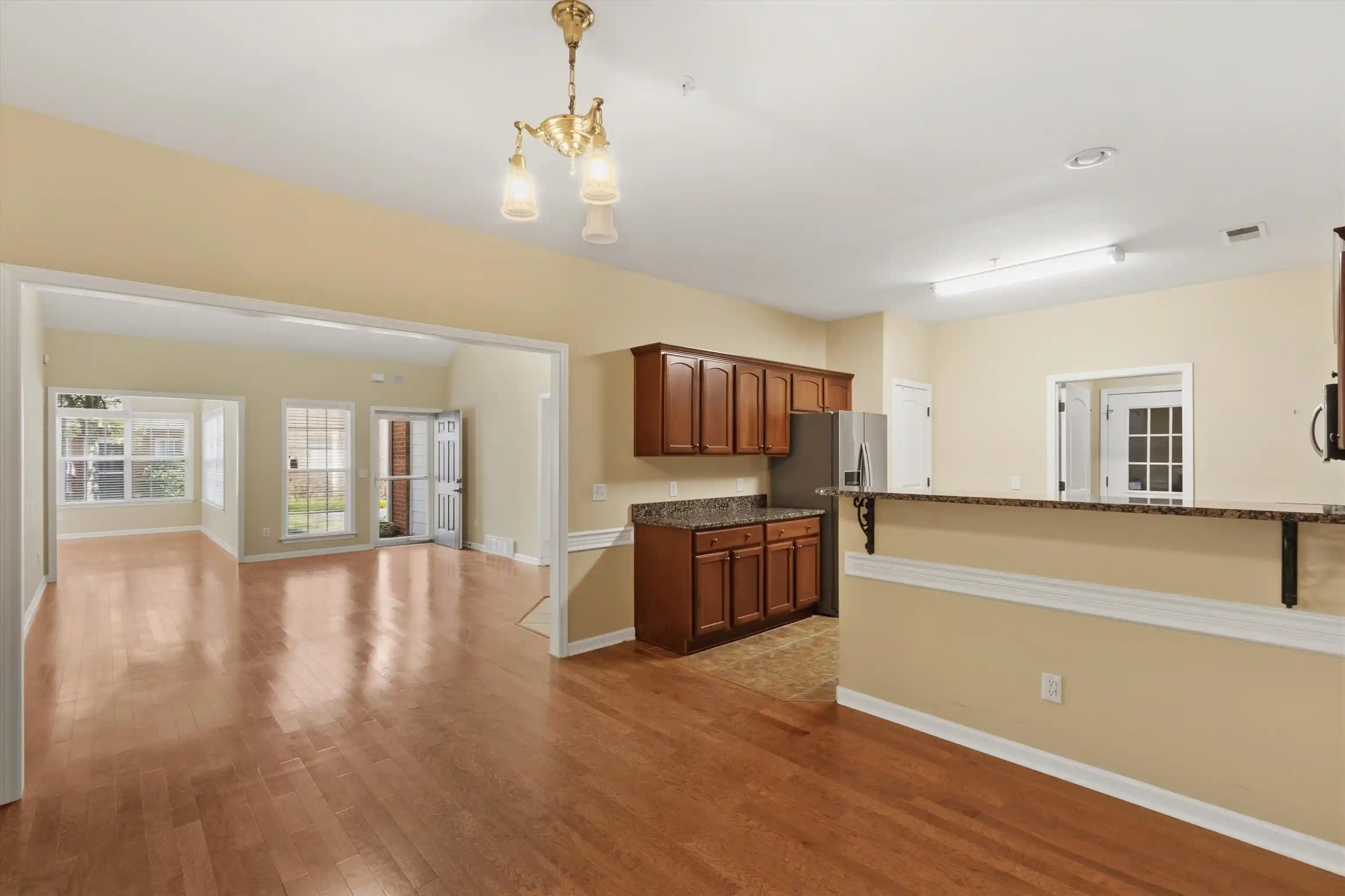Photo 3 of Sale Pending at 75 Peyton Ridge Dr #47, Collierville, TN 38017 | MLS# 10229743 | Listing updated on 2026-09-13