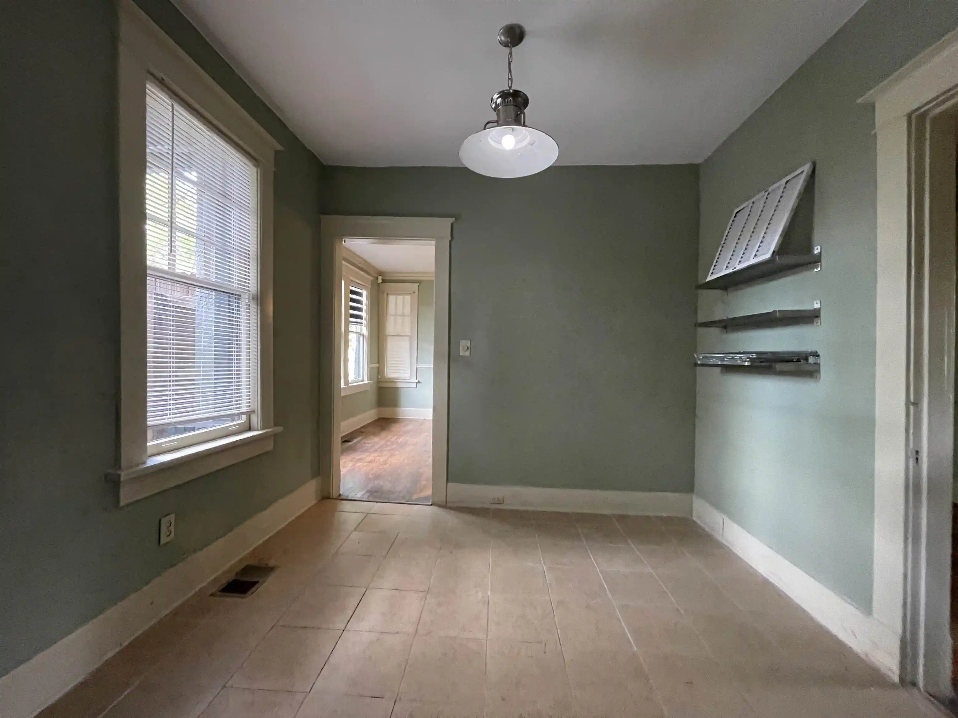 Photo 2 of Single family home for sale at 831 N Avalon St, Memphis, TN 38107 | MLS# 10229753 | Listing updated on 2026-09-14