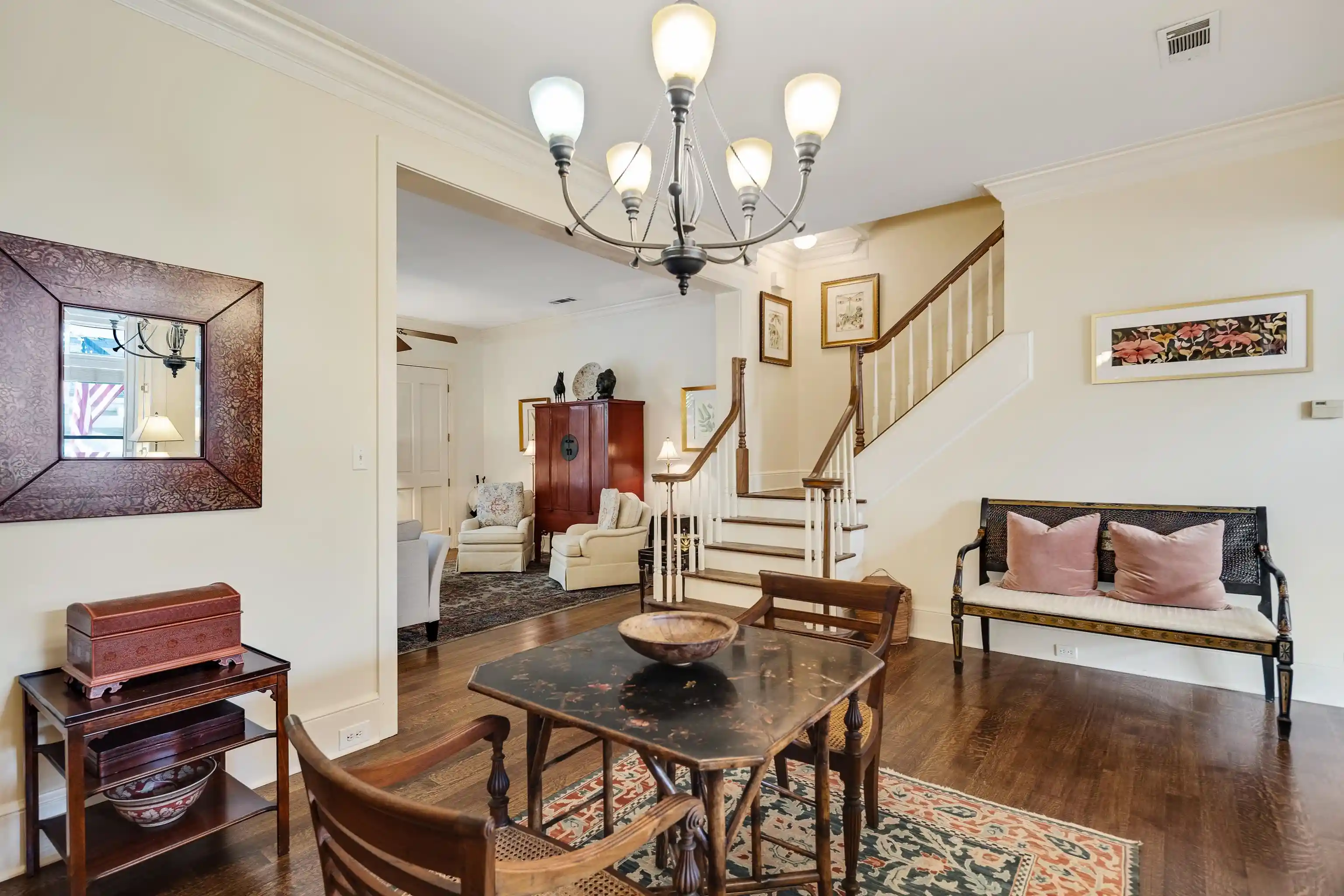 Photo 3 of Townhouse for sale at 119 Nottoway Blvd, Memphis, TN 38103 | MLS# 10229759 | Listing updated on 2026-10-05
